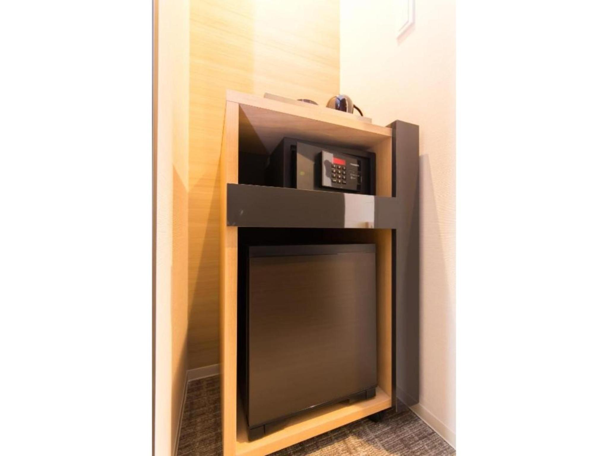Studio - Photo 23