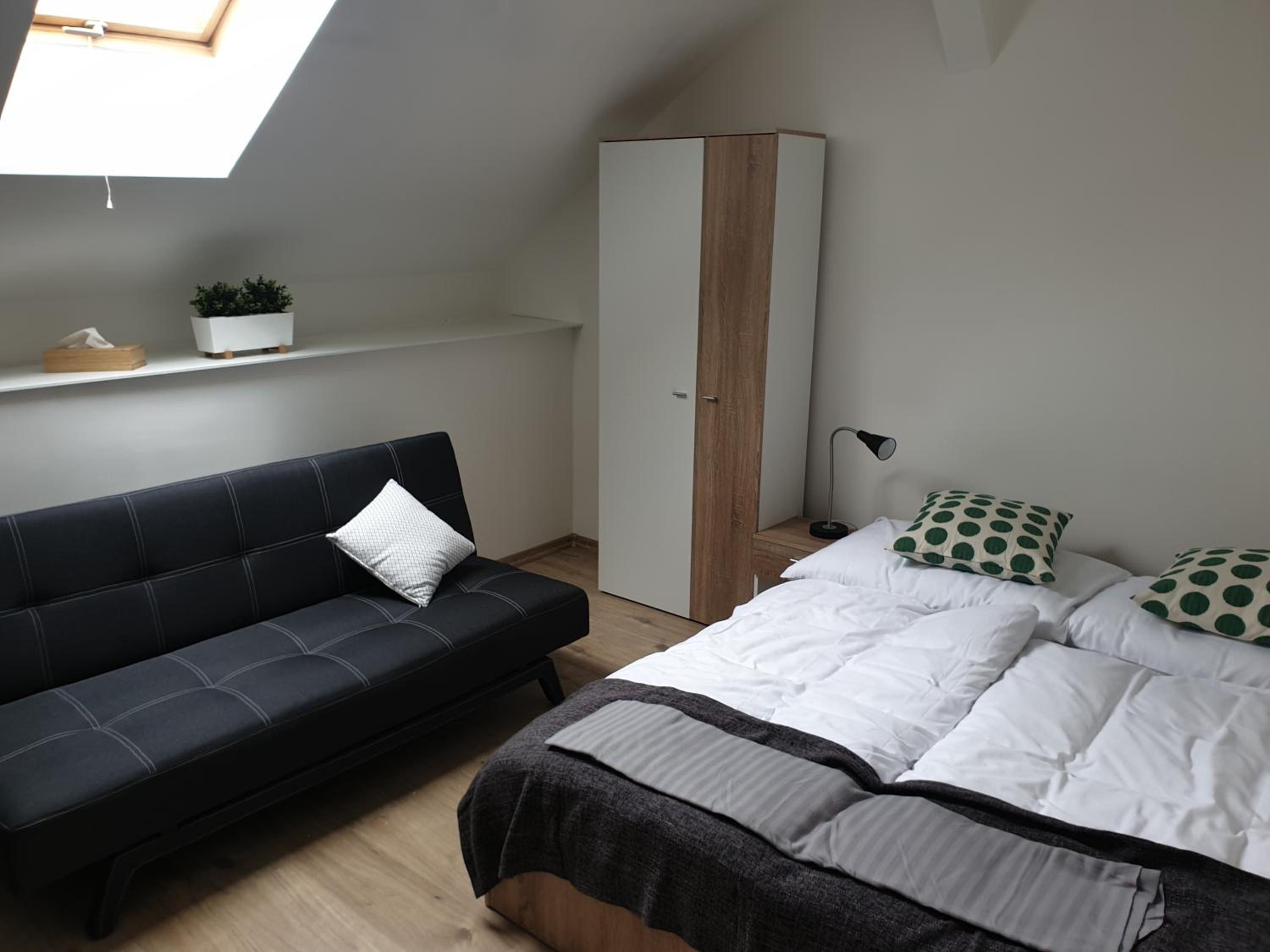 Family Room - Photo 3