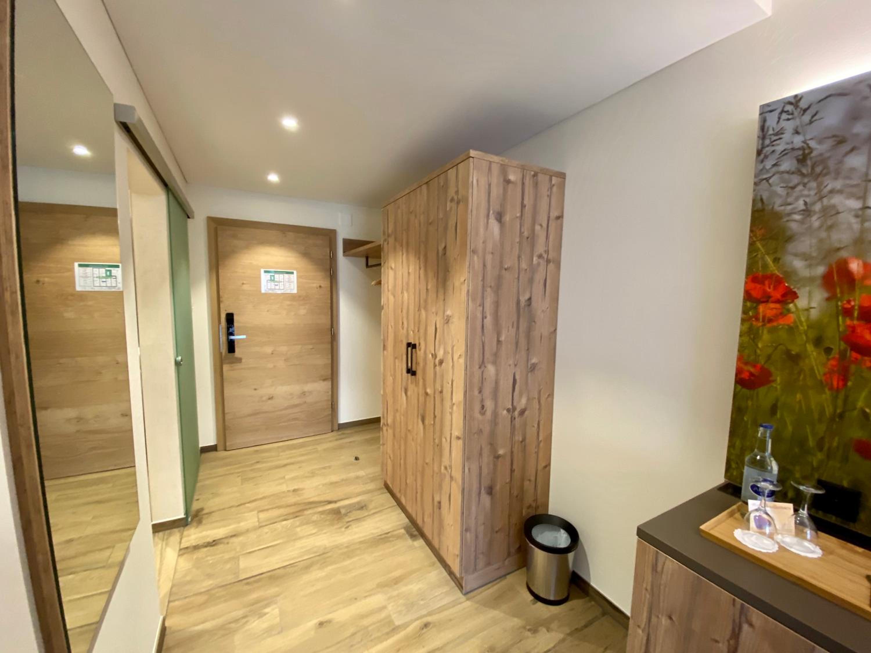 Superior Double Room - Photo 8