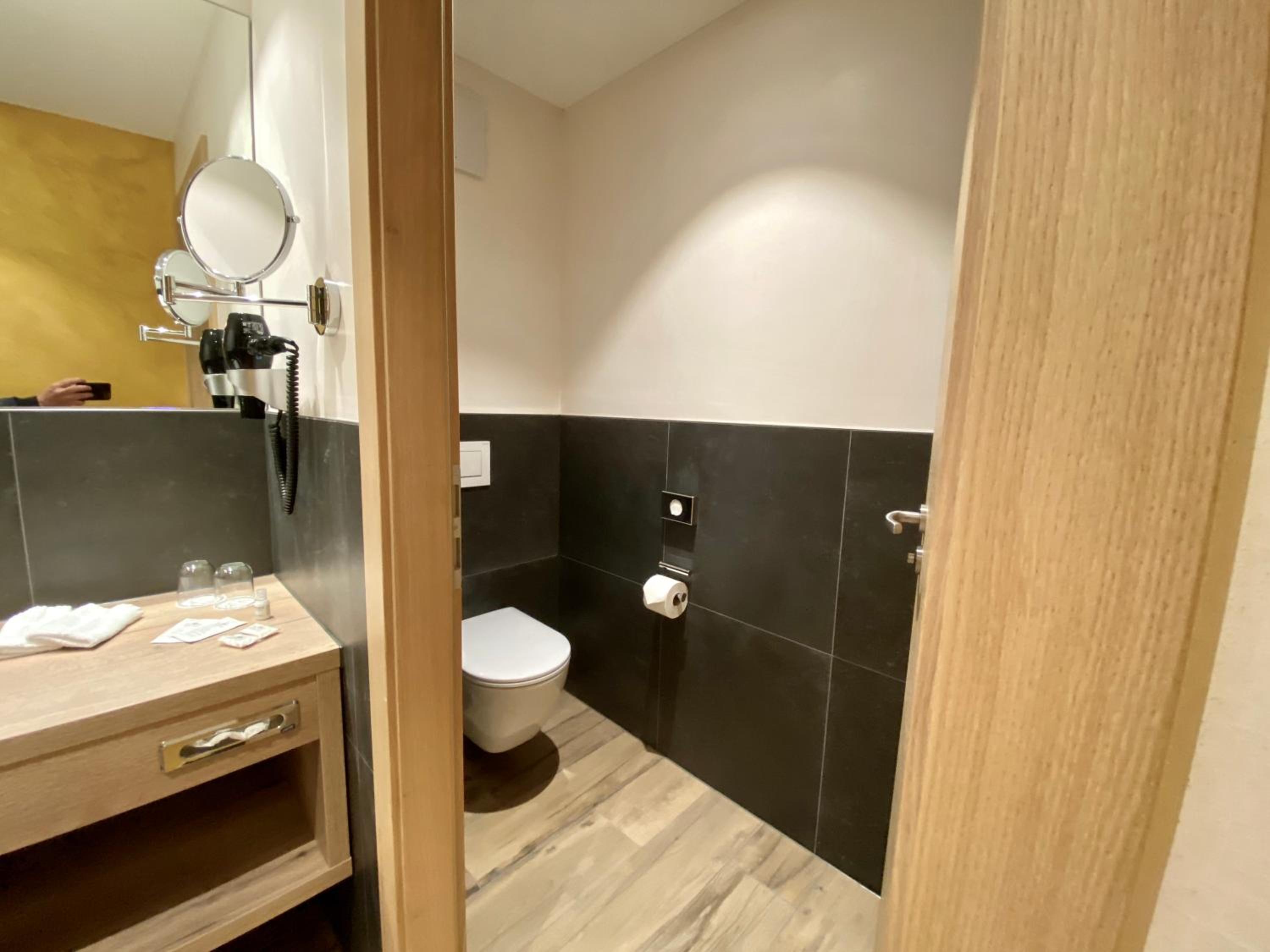 Superior Double Room - Photo 3
