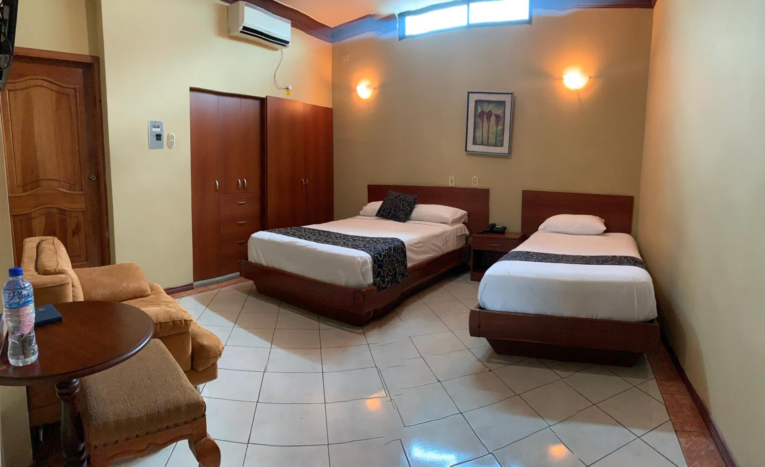 Twin Room photo 1