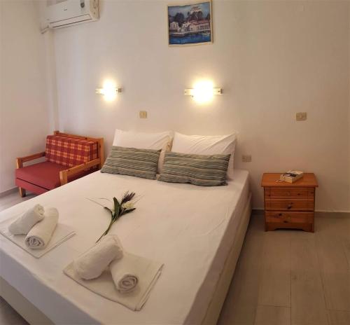 Triple Room with Balcony photo 2