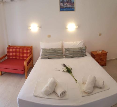 Standard Triple Room photo 3