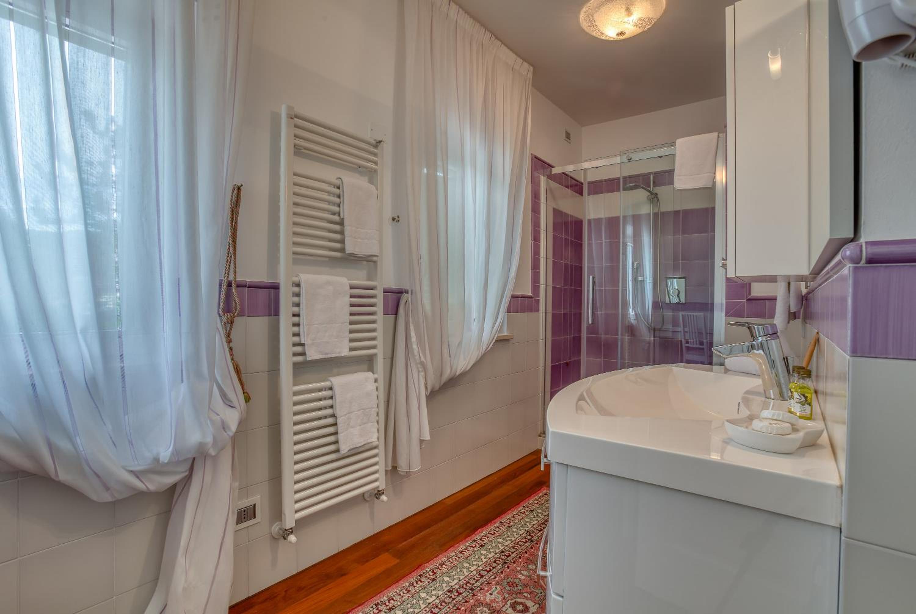Superior Triple Room - Photo 8
