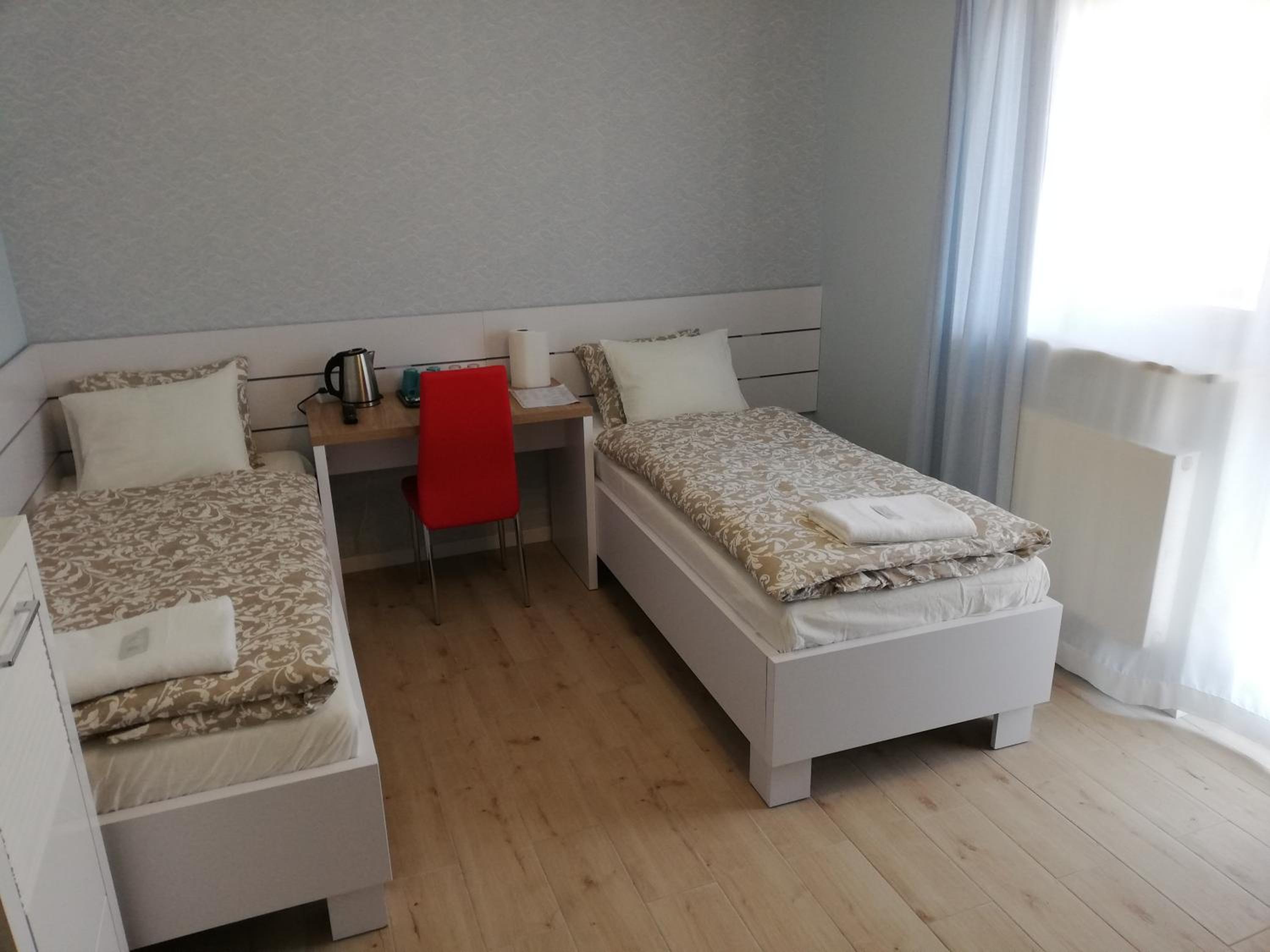 Double Room - Photo 4