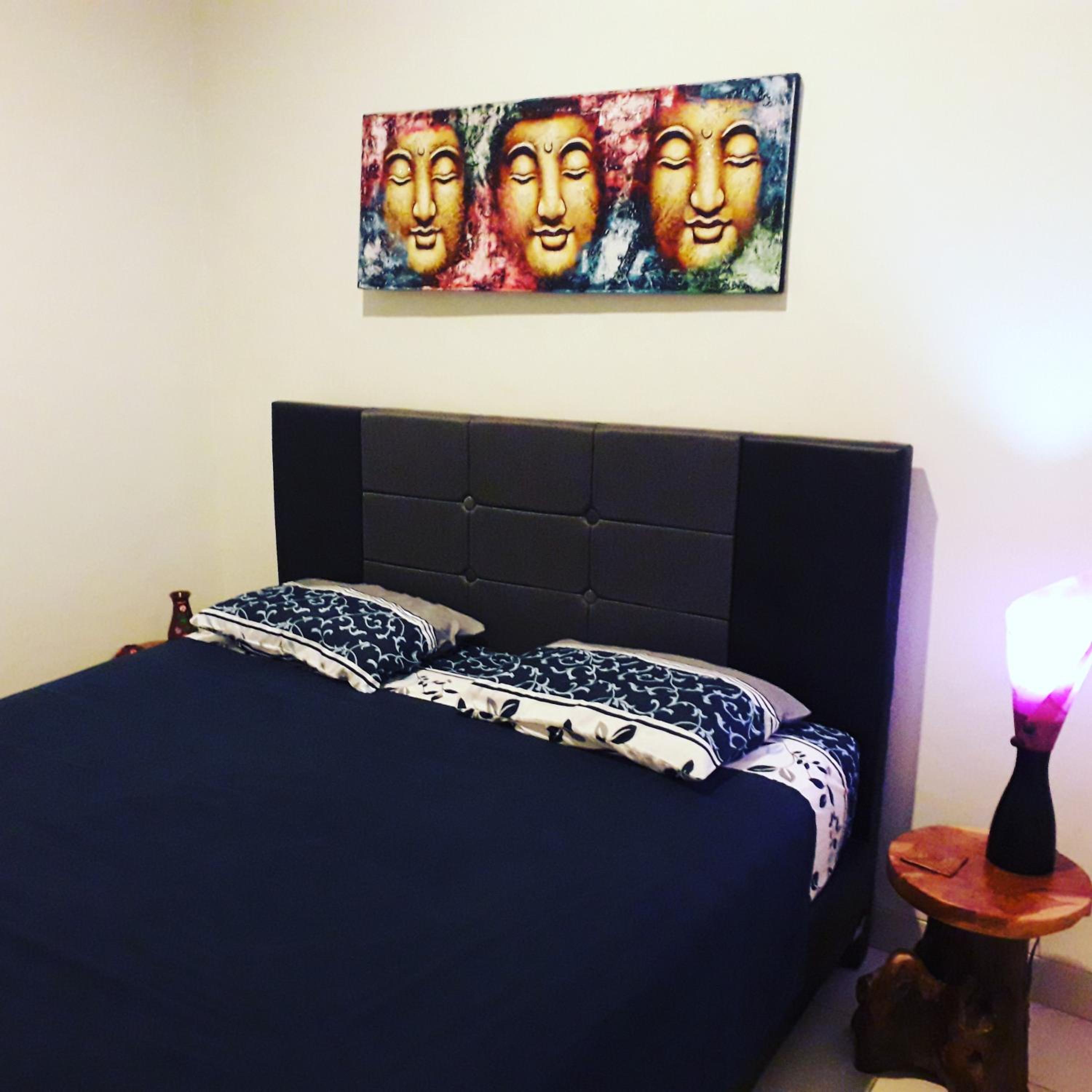 One-Bedroom House photo 1