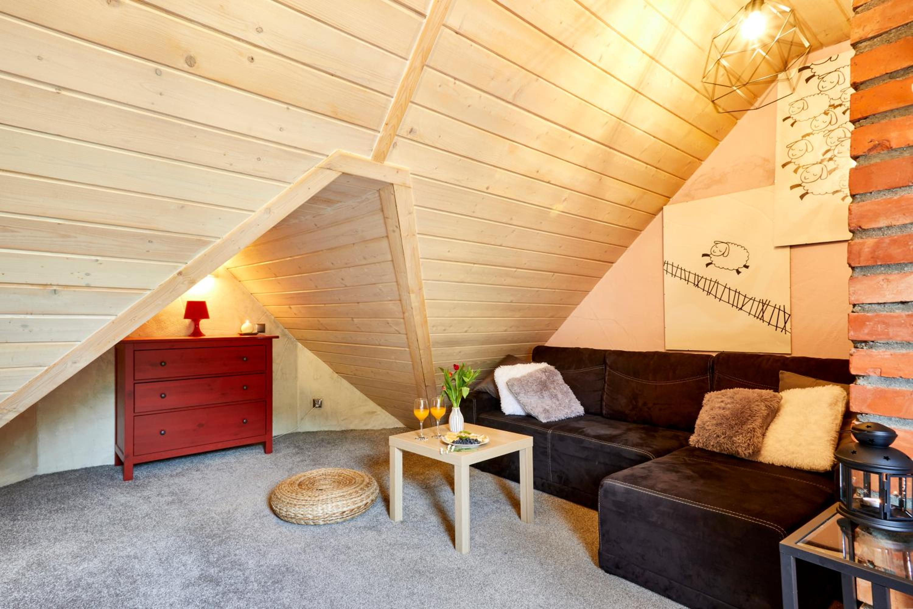 Double Room - Photo 5