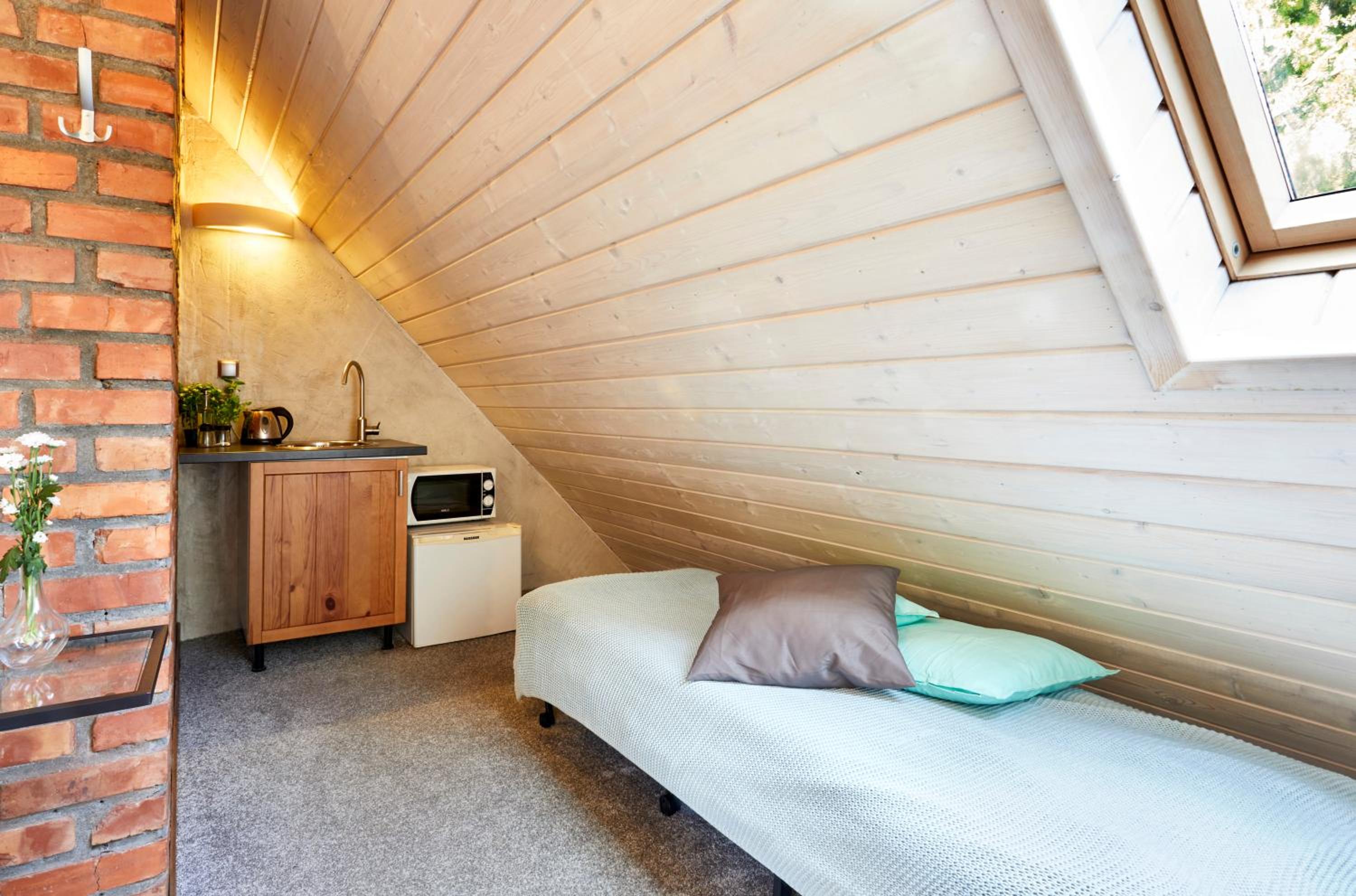 Double Room - Photo 8