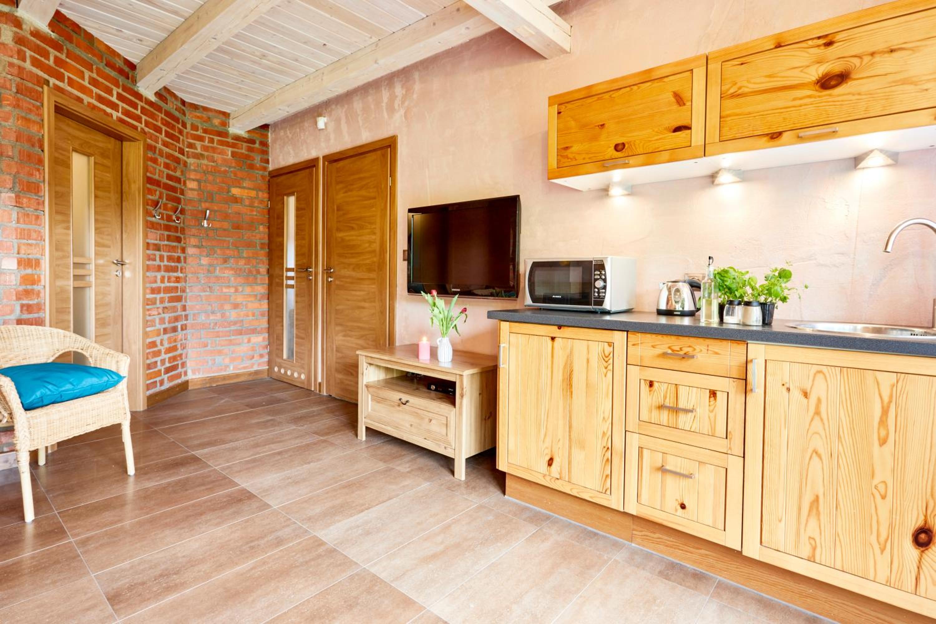 Deluxe Suite - Photo 3