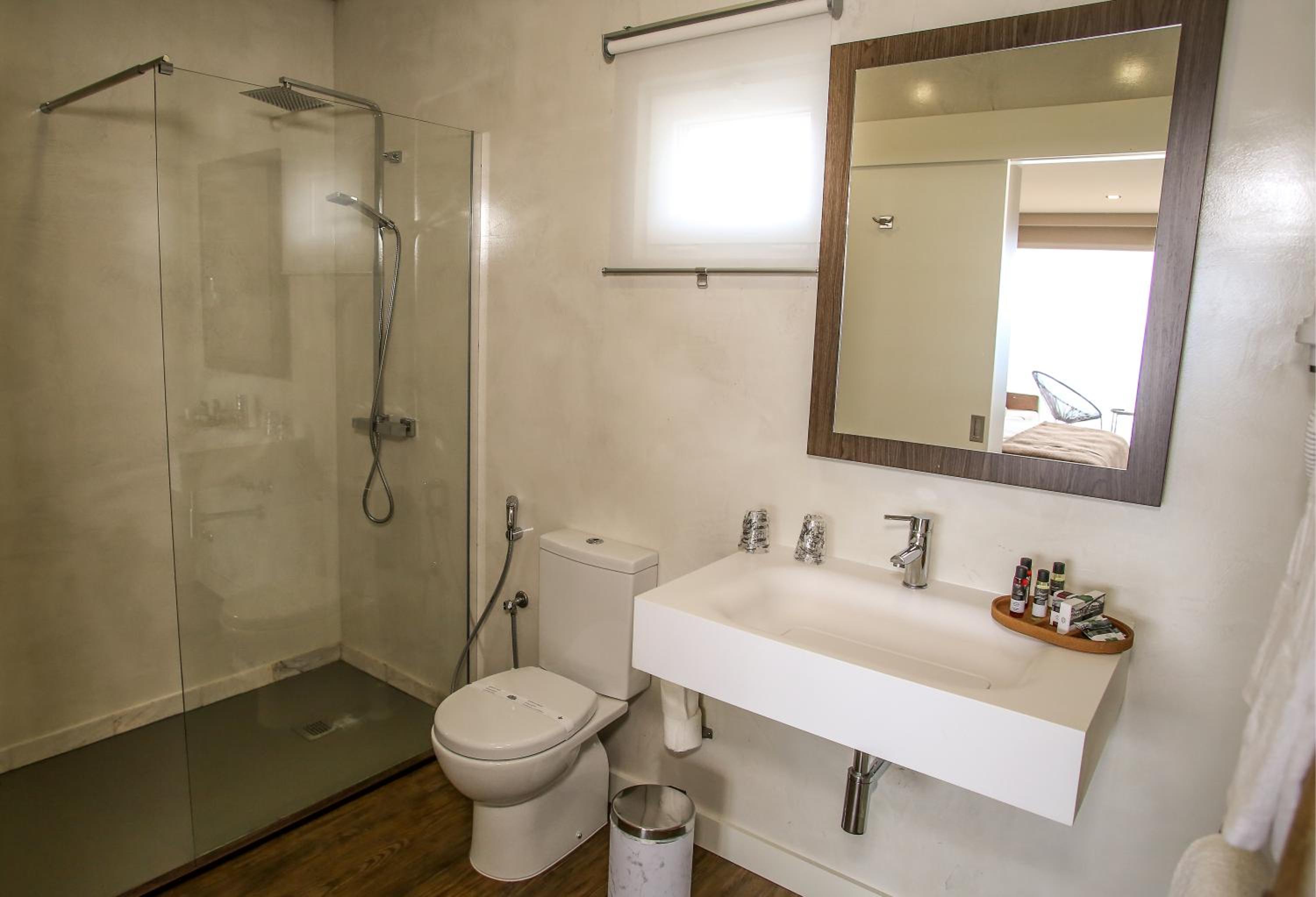 Superior Bungalow - Photo 7