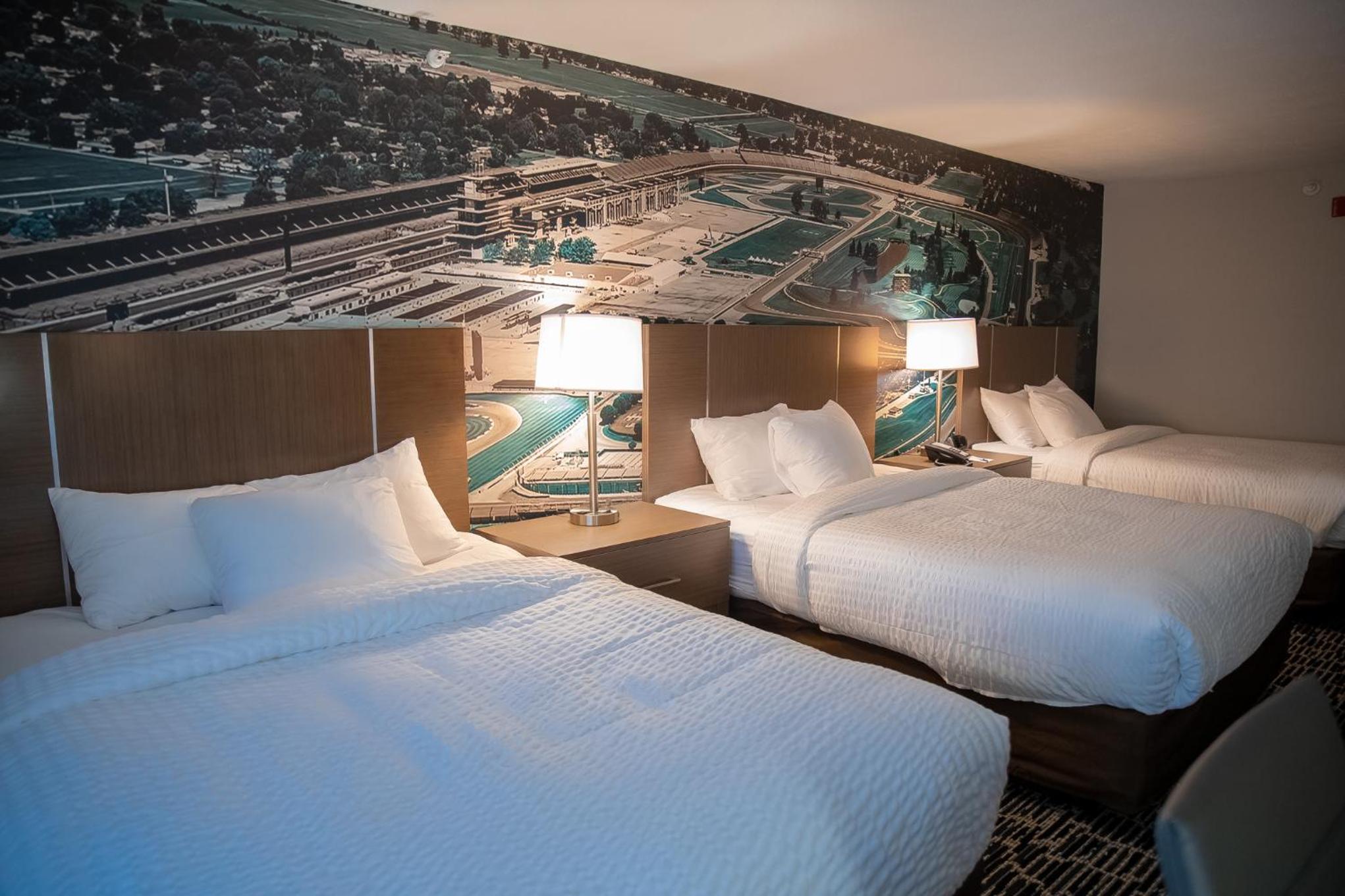 Queen Suite with Two Queen Bed - Non-Smoking - Photo 1