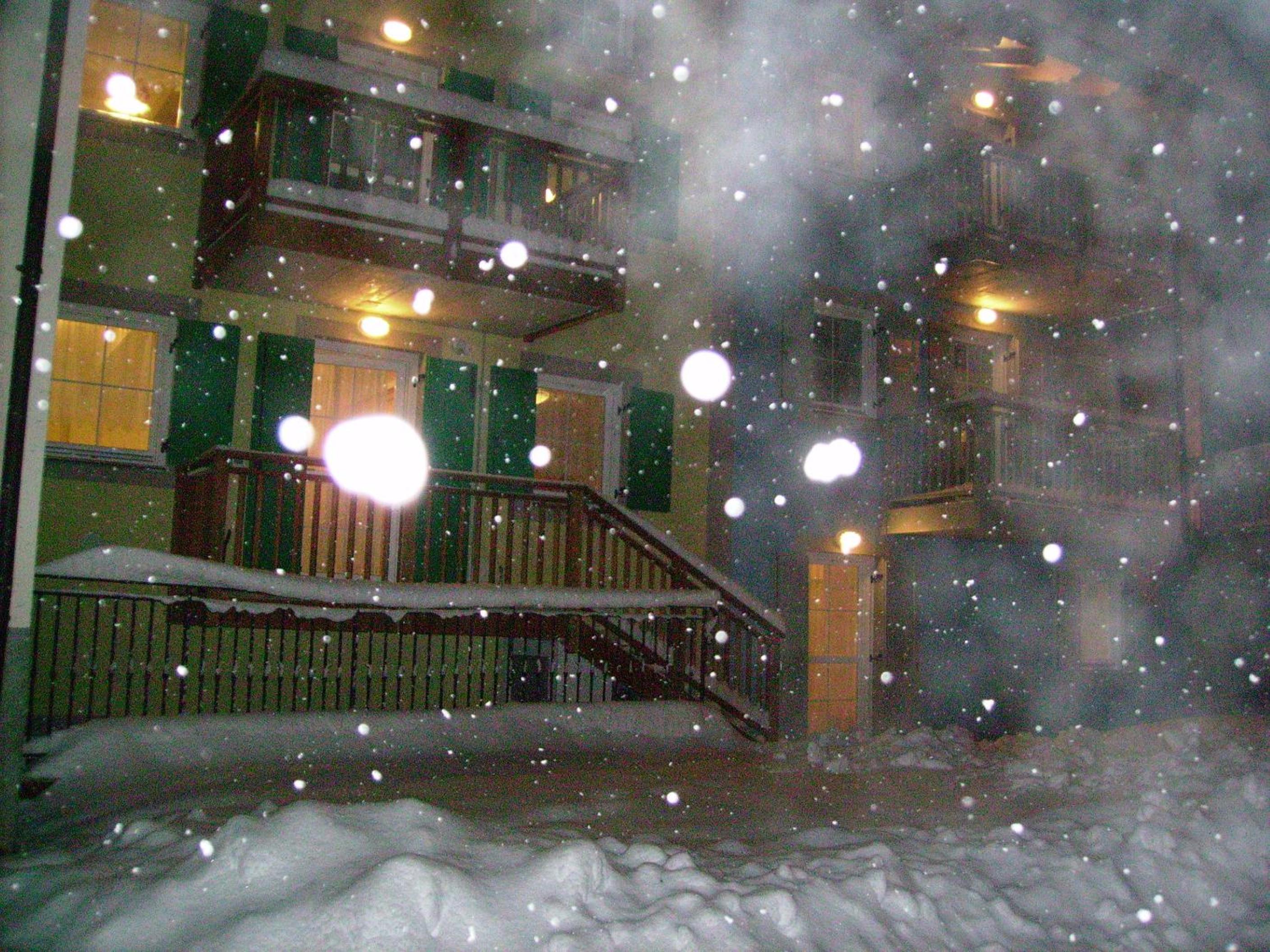 Two-Bedroom Apartment with Barbecue photo 2