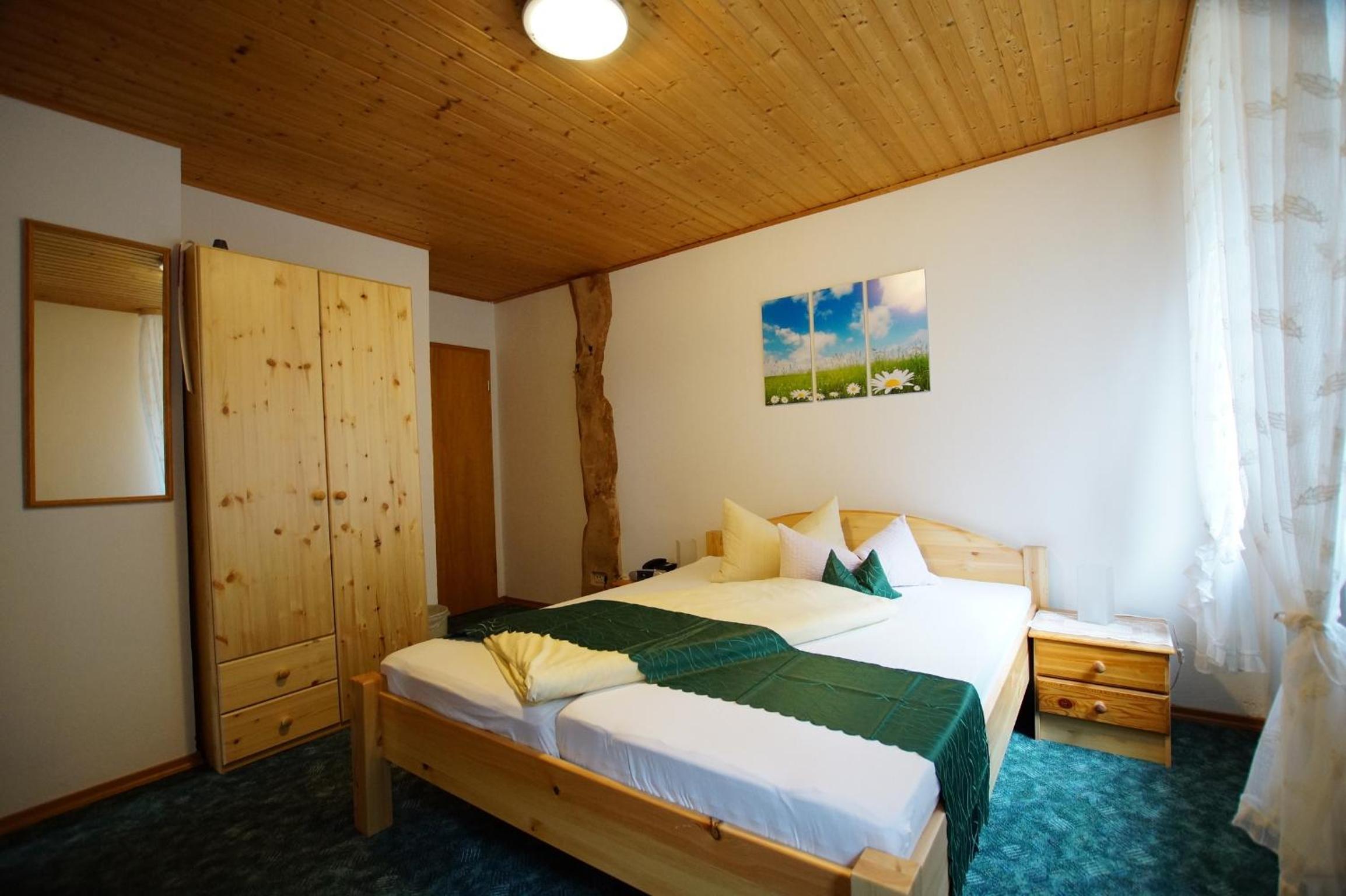 Single Room photo 1