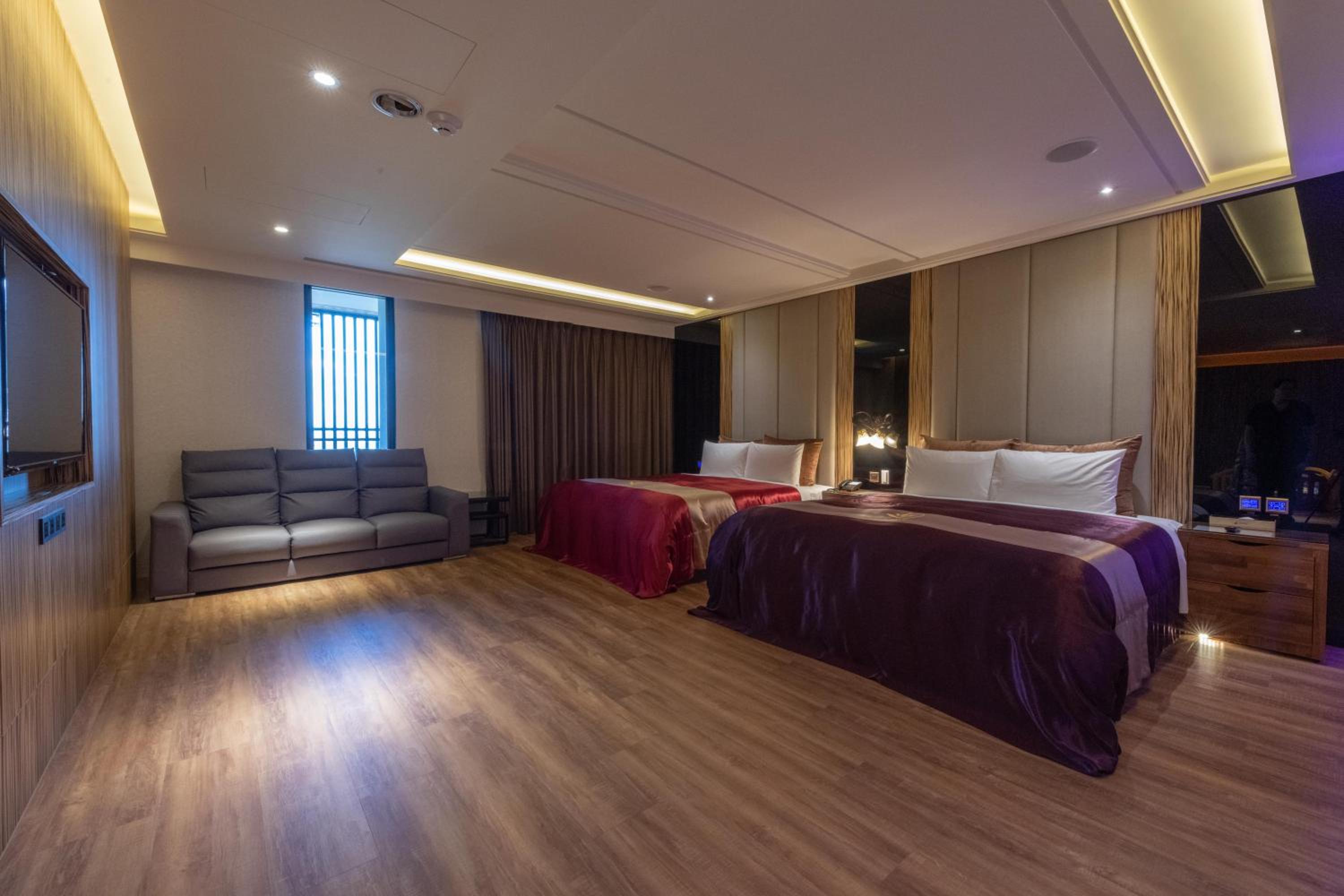 Premium Quadruple Room photo 2