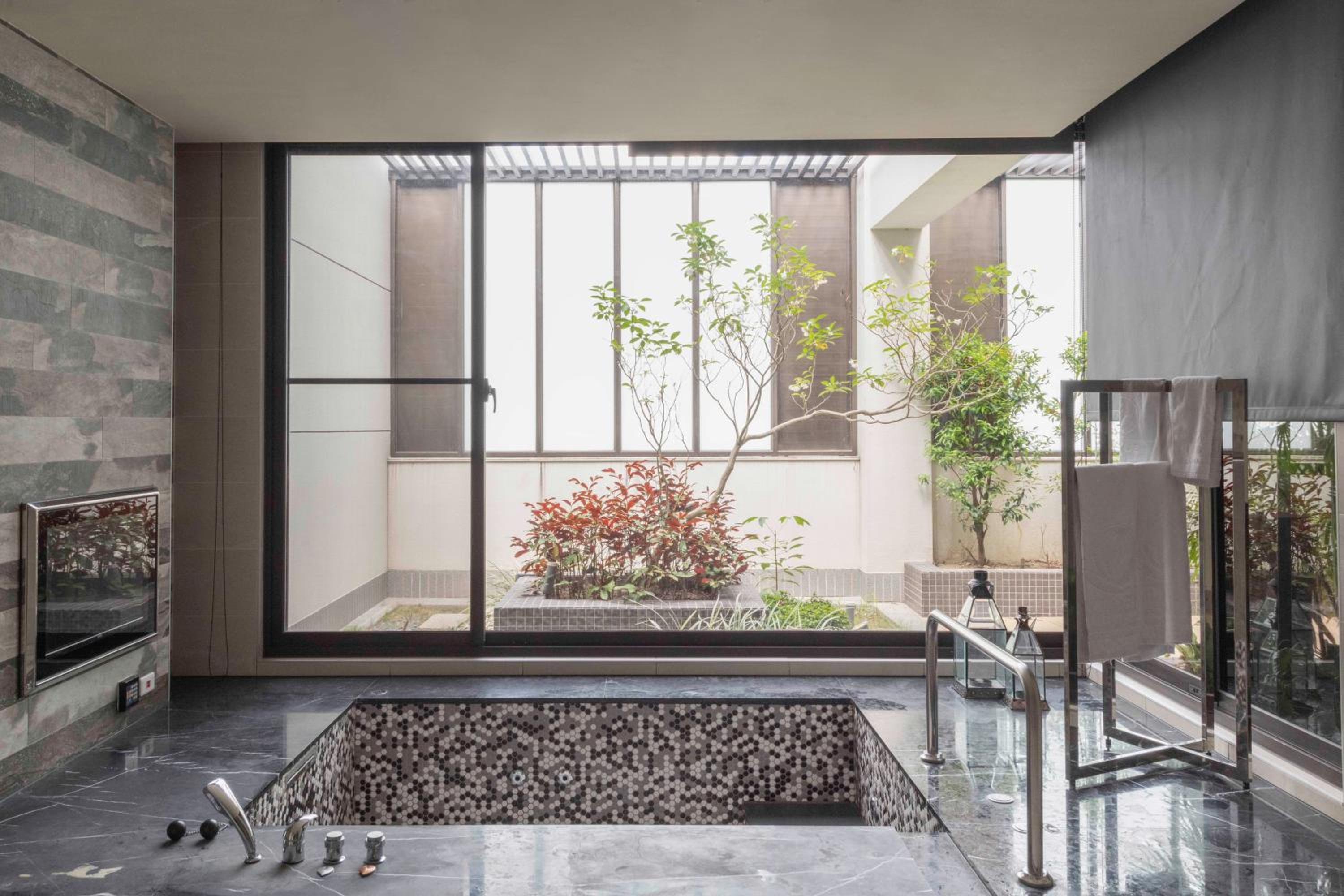 Double Room with Garden View photo 3