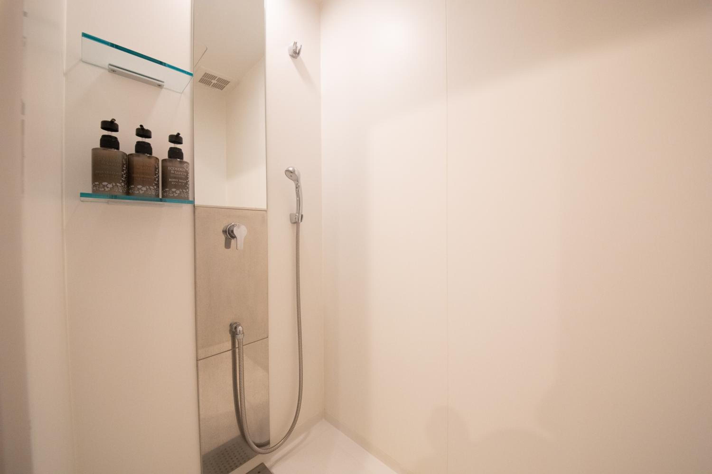 Japanese style Superior Quadruple Room with Sea View Non-Smoking photo 2