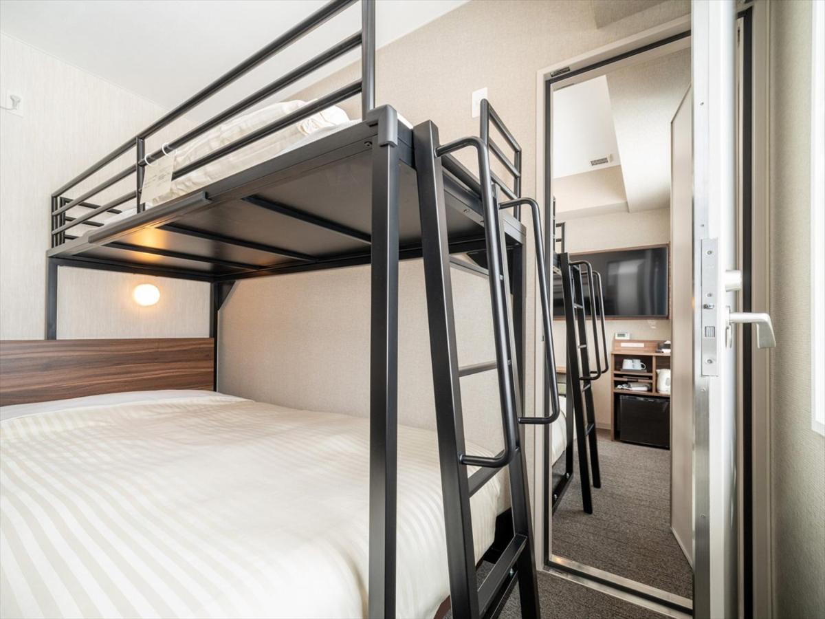 Two Connecting Twin Rooms with Bunk Beds - Non-Smoking - Photo 6
