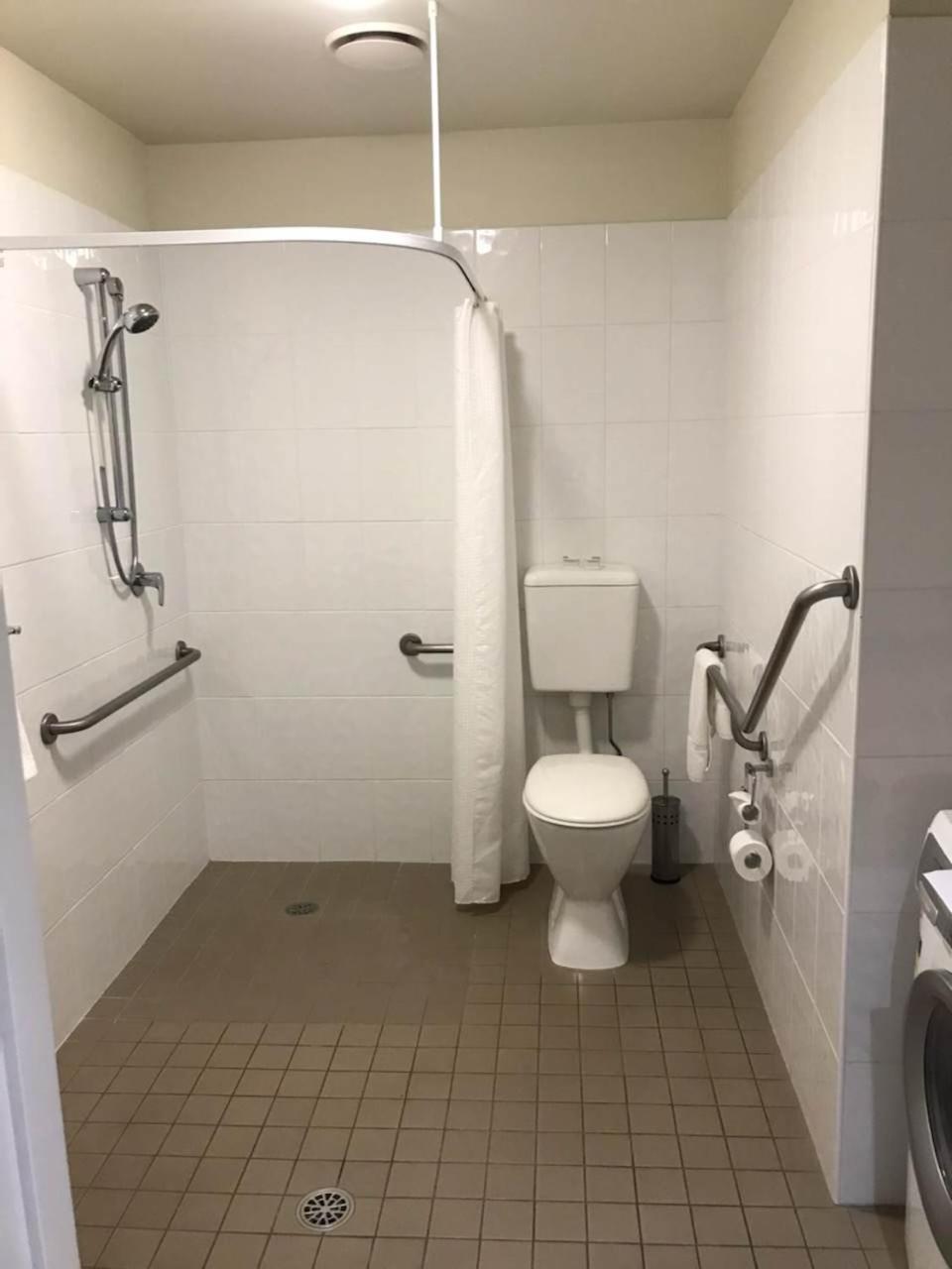  Ground Floor Apartment - Disability Access - Photo 3