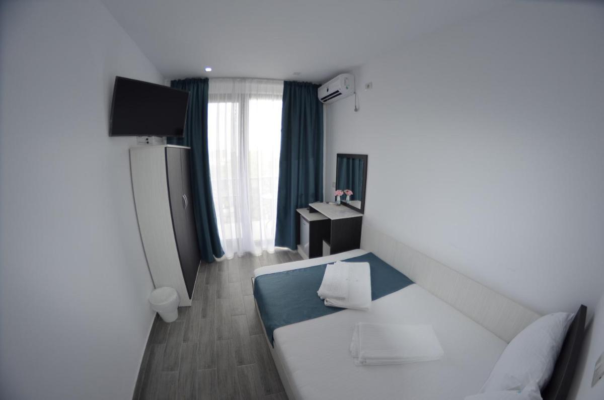 Large Single Room photo 3