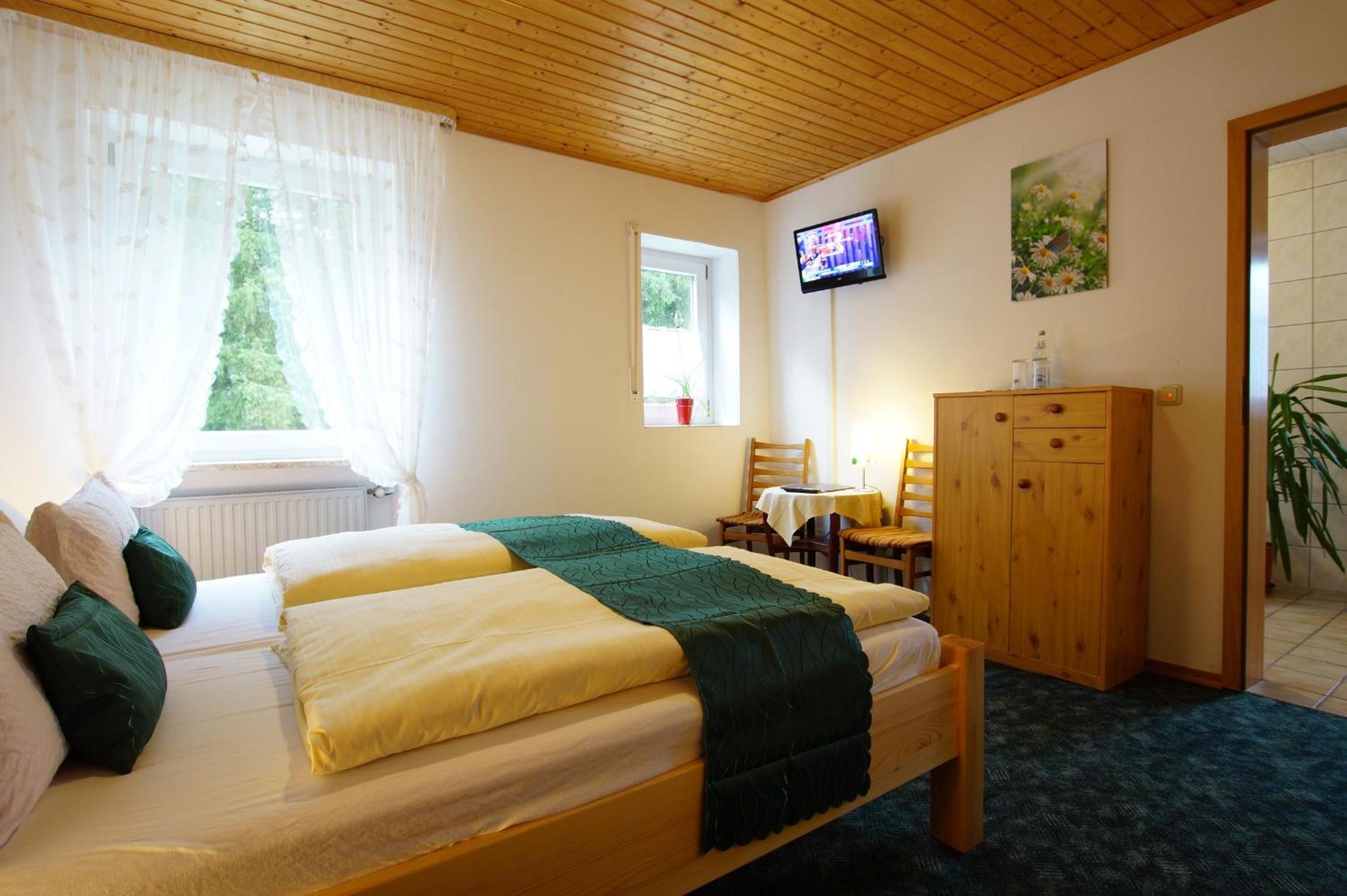 Single Room photo 2
