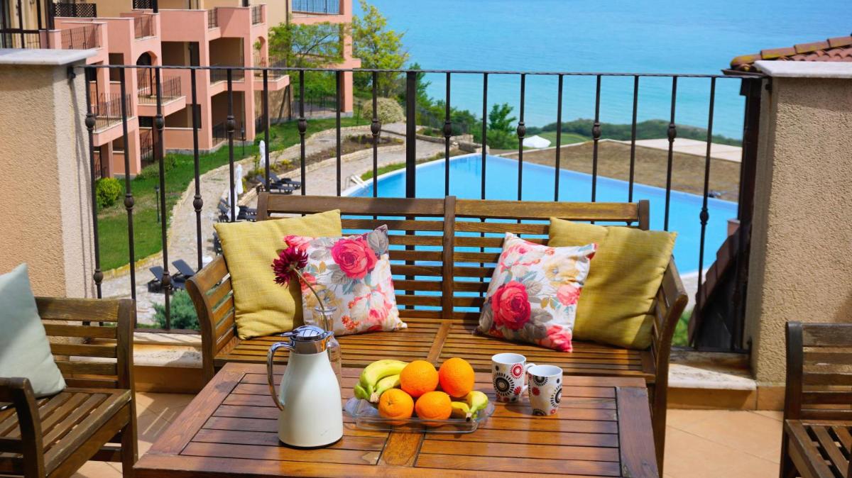 Apartment with Sea View