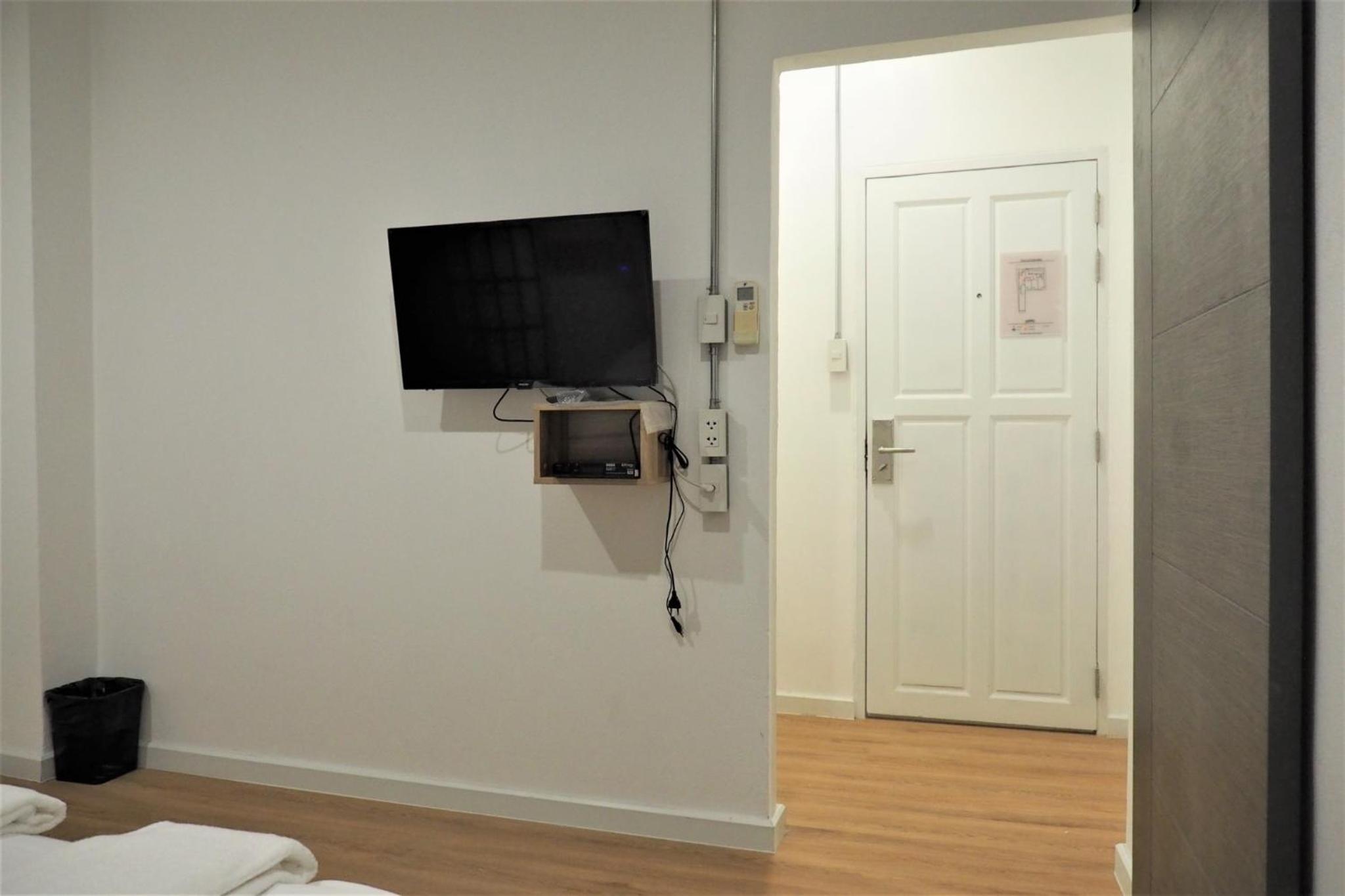Standard Double Room photo 3