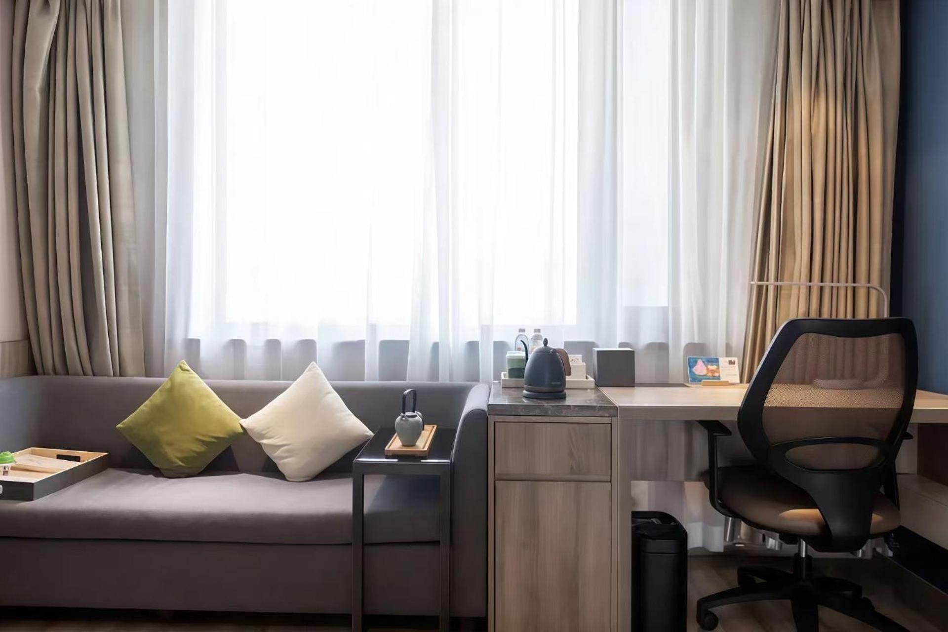 Superior Queen Room