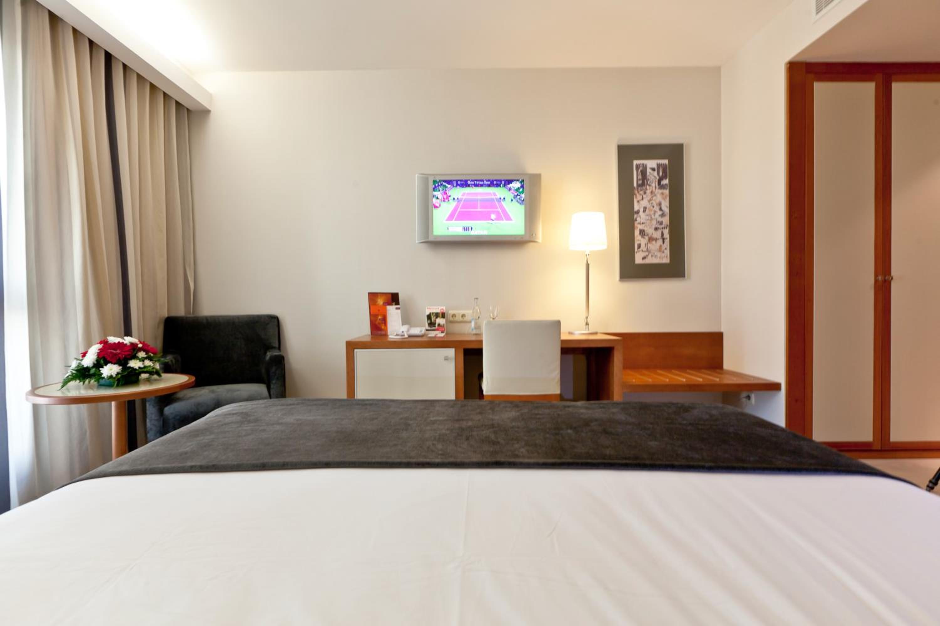 Standard Double Room - Photo 6