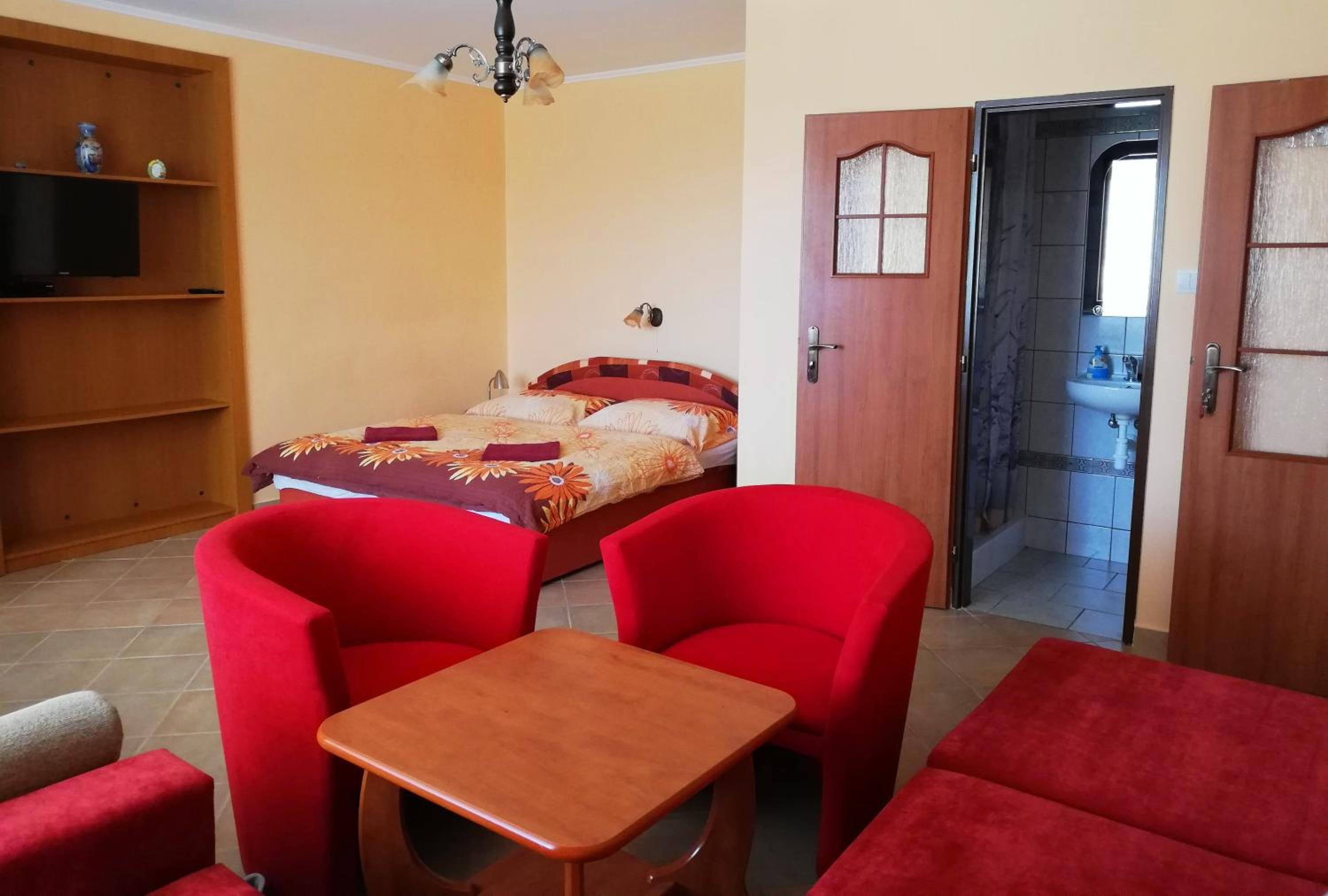 Classic Quadruple Room photo 2