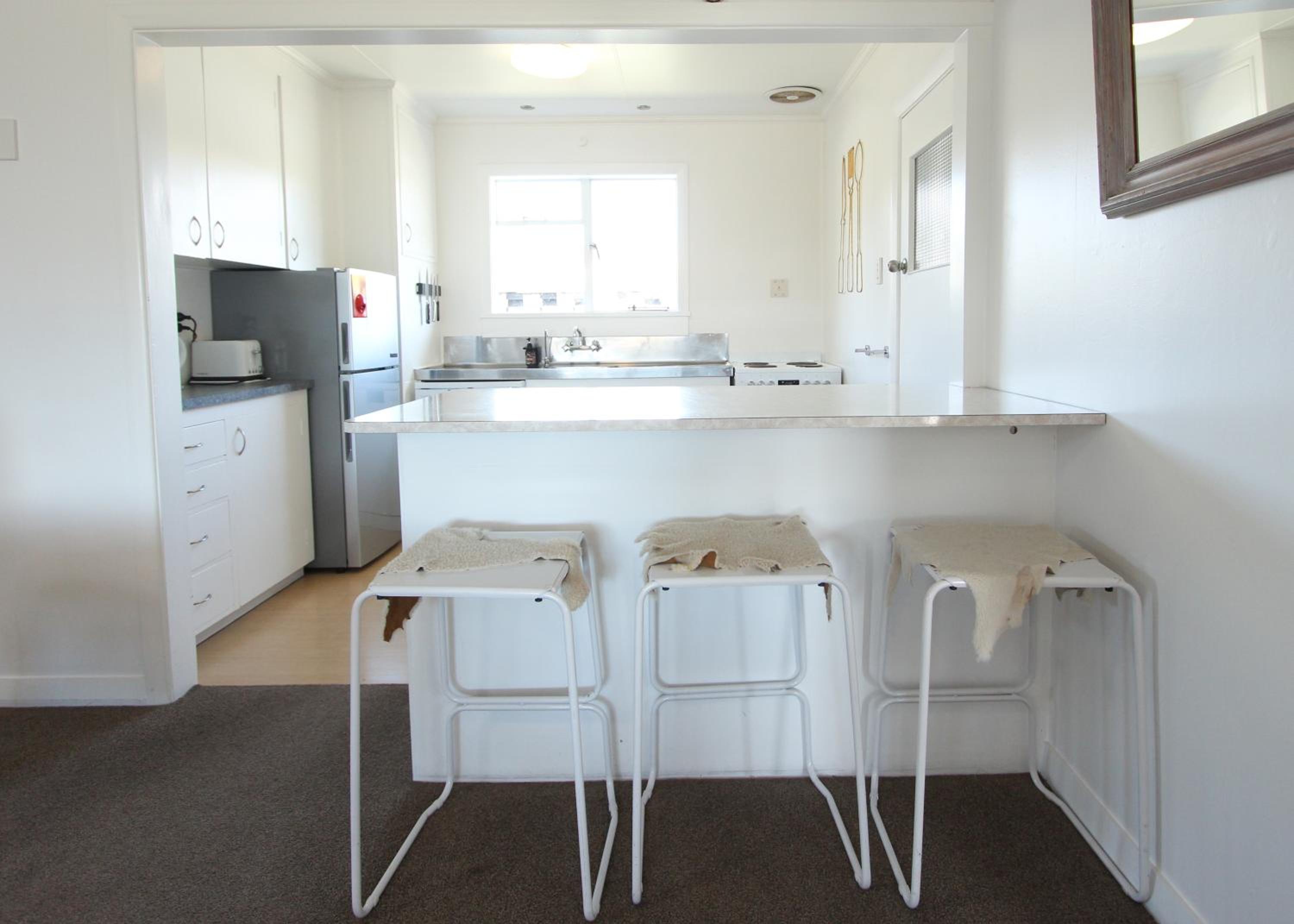 Four-Bedroom House - Photo 4