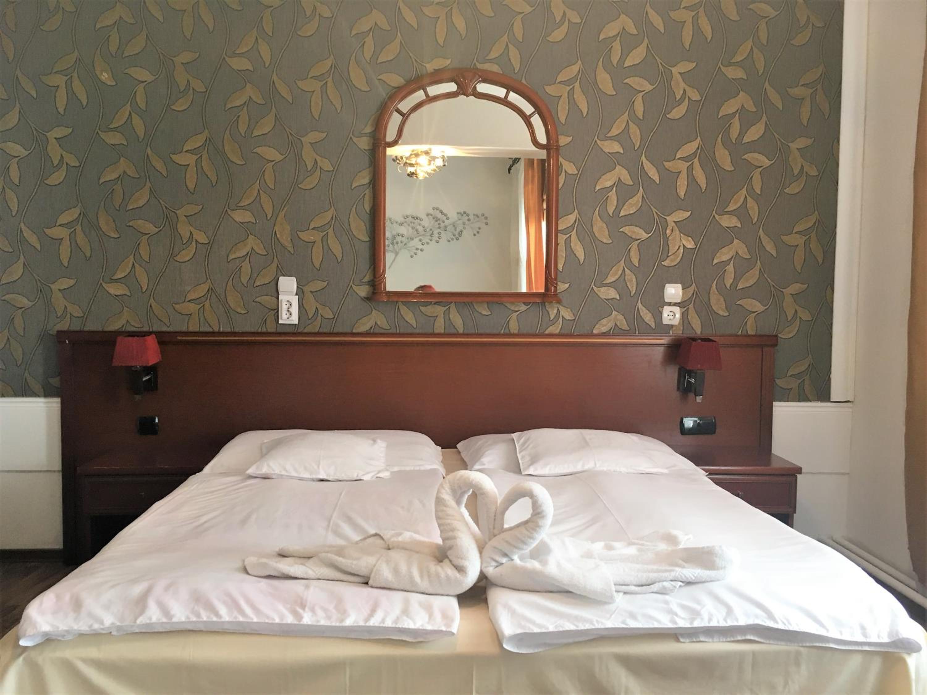 Triple Room - Photo 1