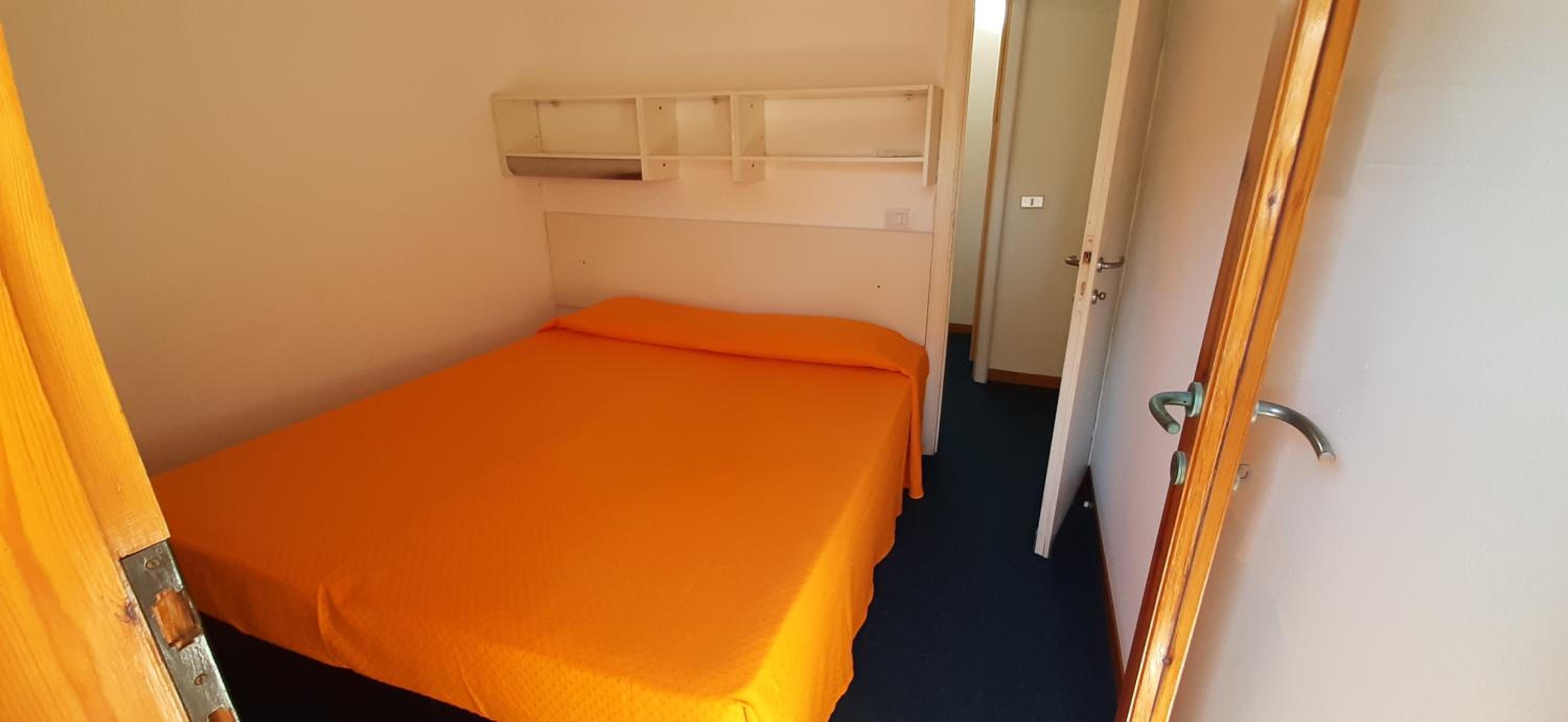 Apartment with Balcony photo 1
