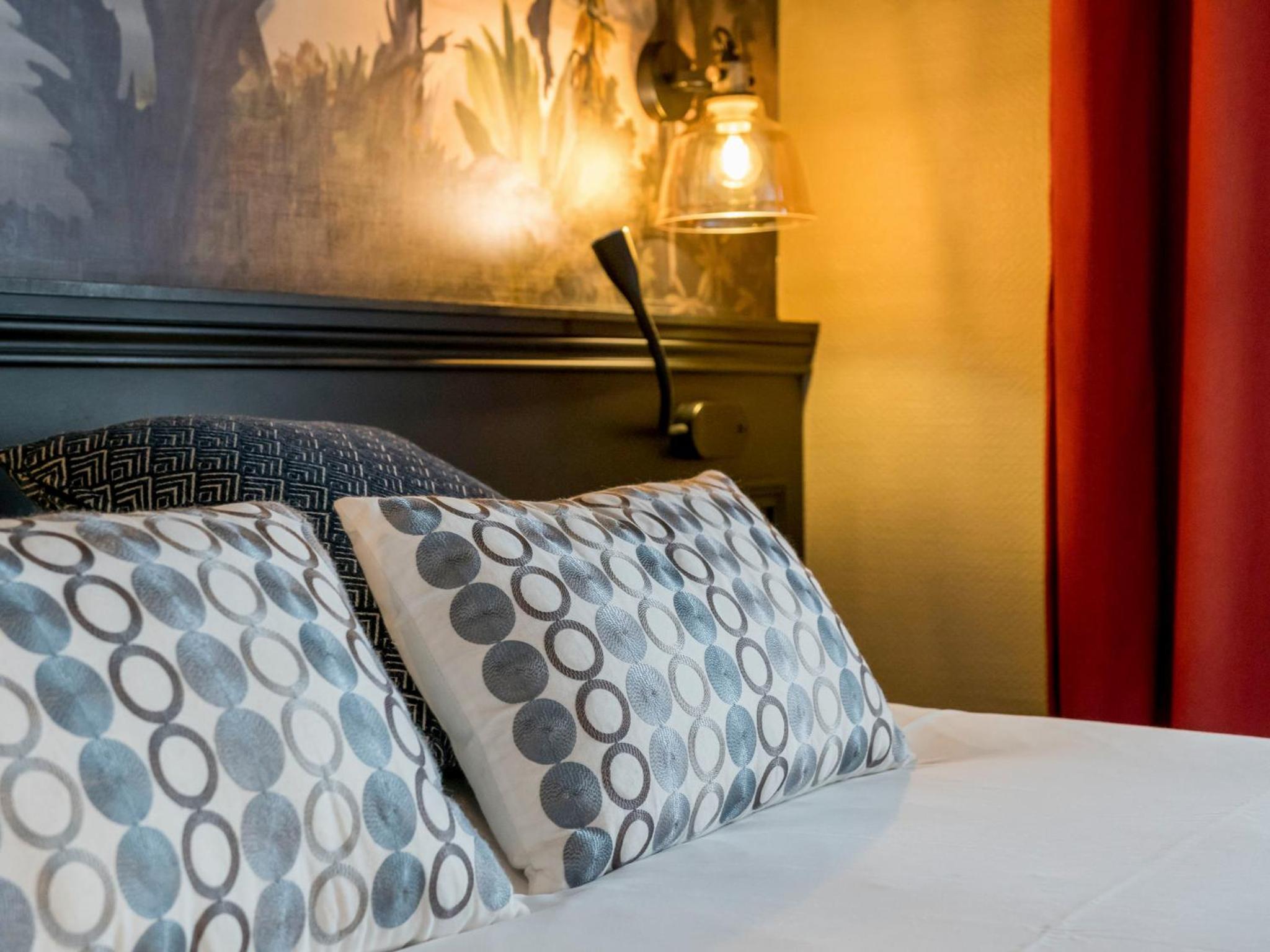 Standard King Room - Photo 2