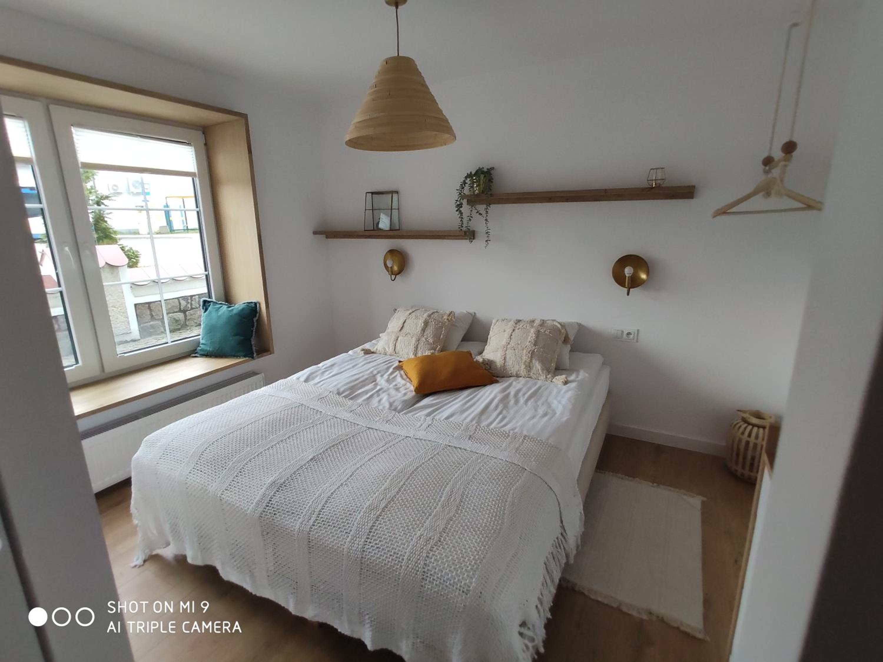One-Bedroom Apartment - Photo 8