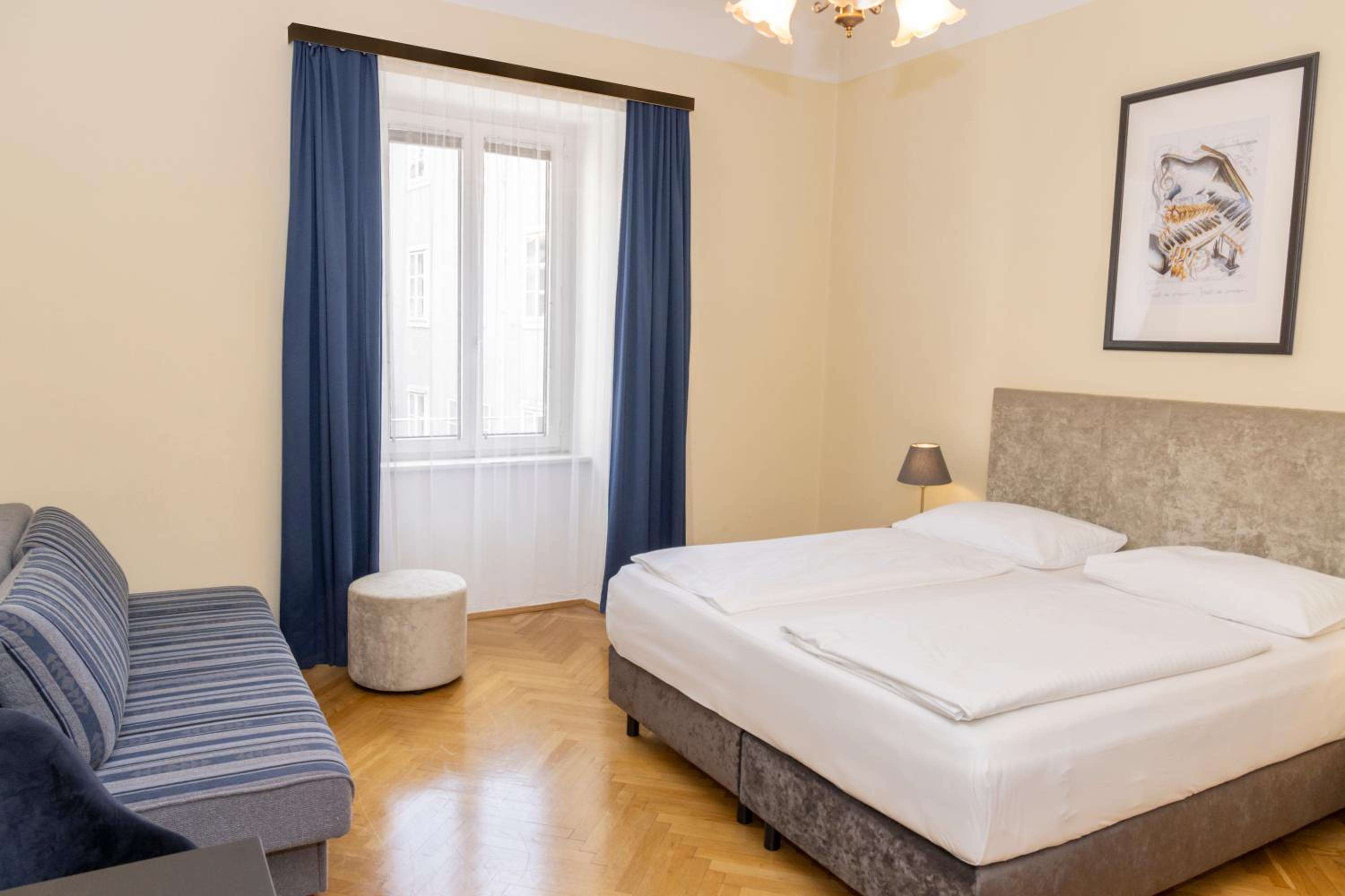 Superior Triple Room photo 2