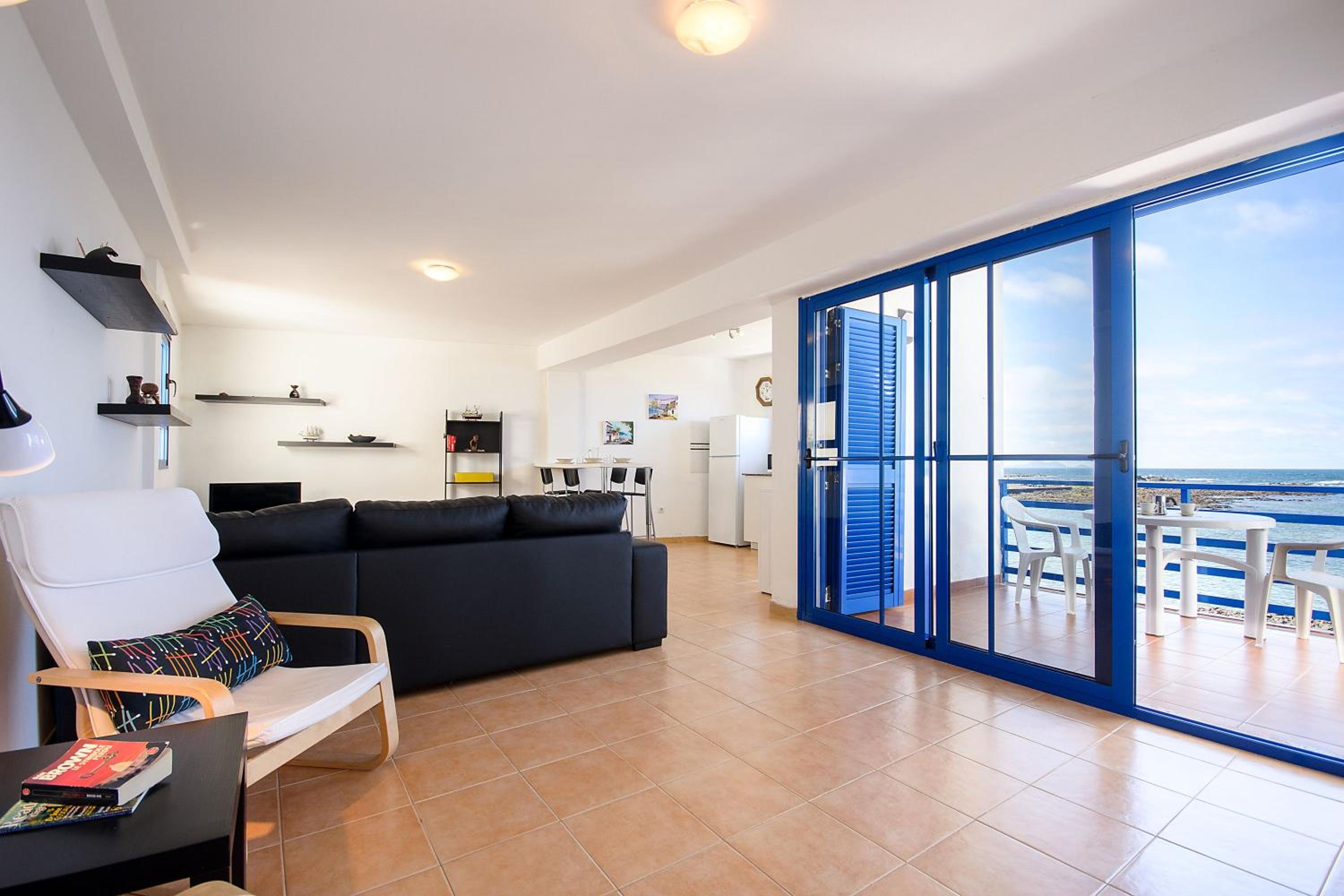 Apartamento de un dormitorio superior con balcón