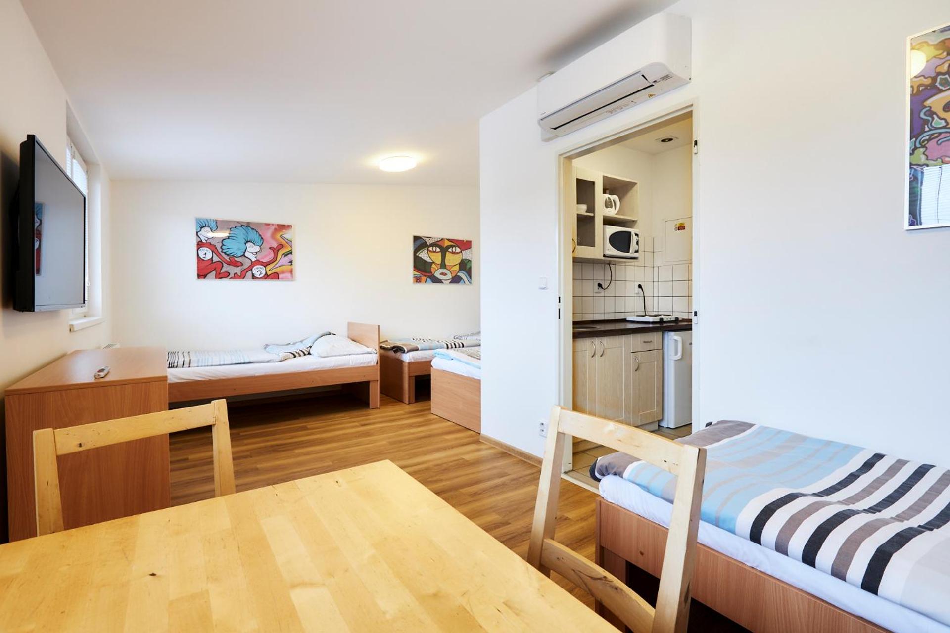 Studio Apartment