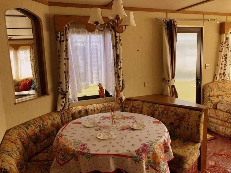 Two-Bedroom House - Photo 17