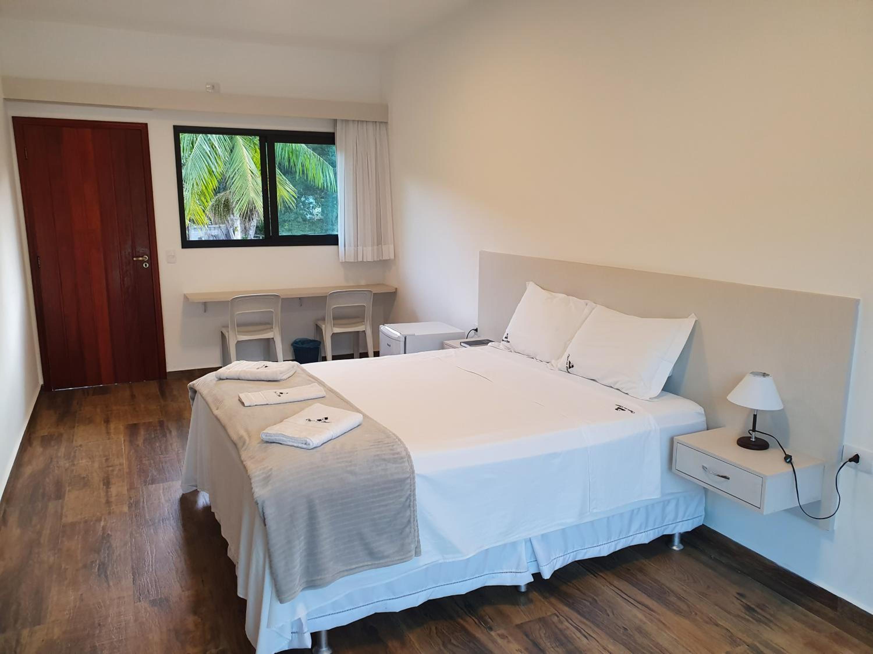 Suite with Balcony - Photo 15