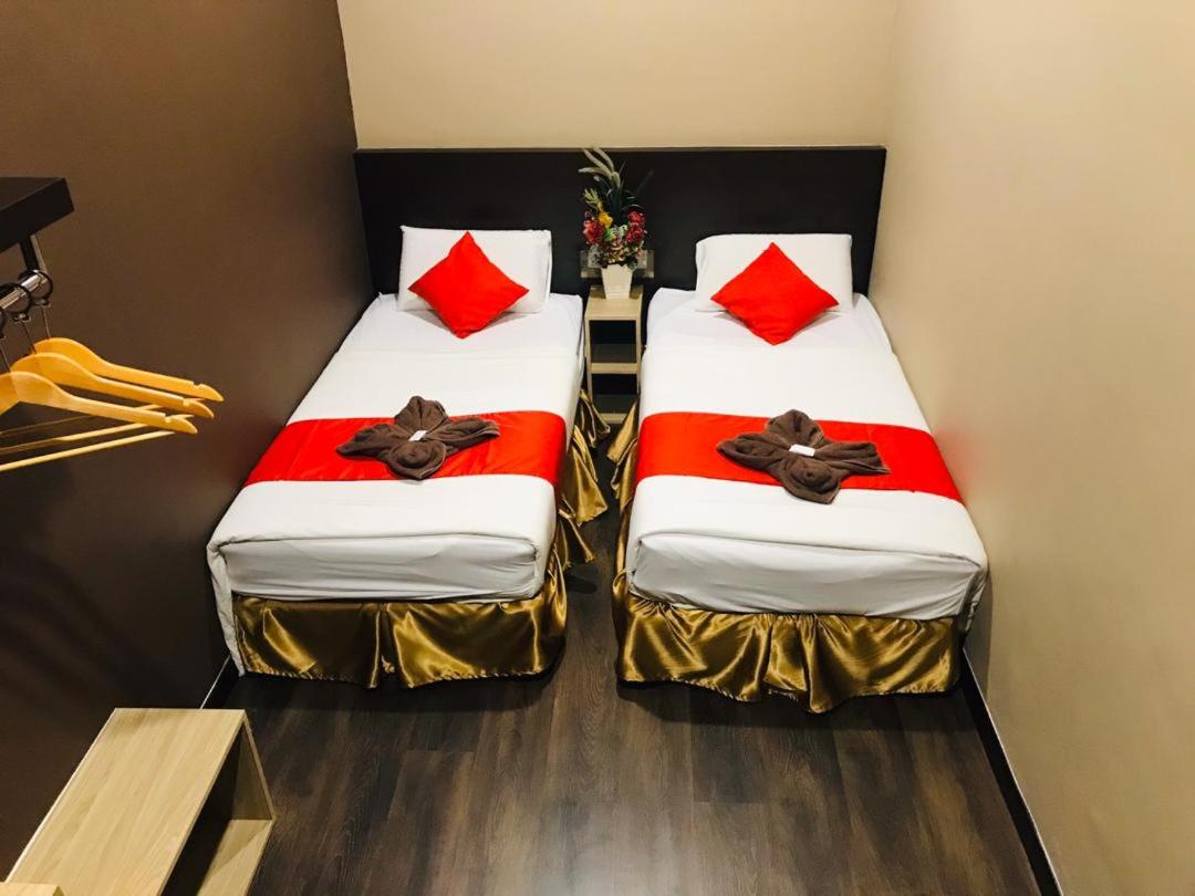 Deluxe Twin Room - Photo 7