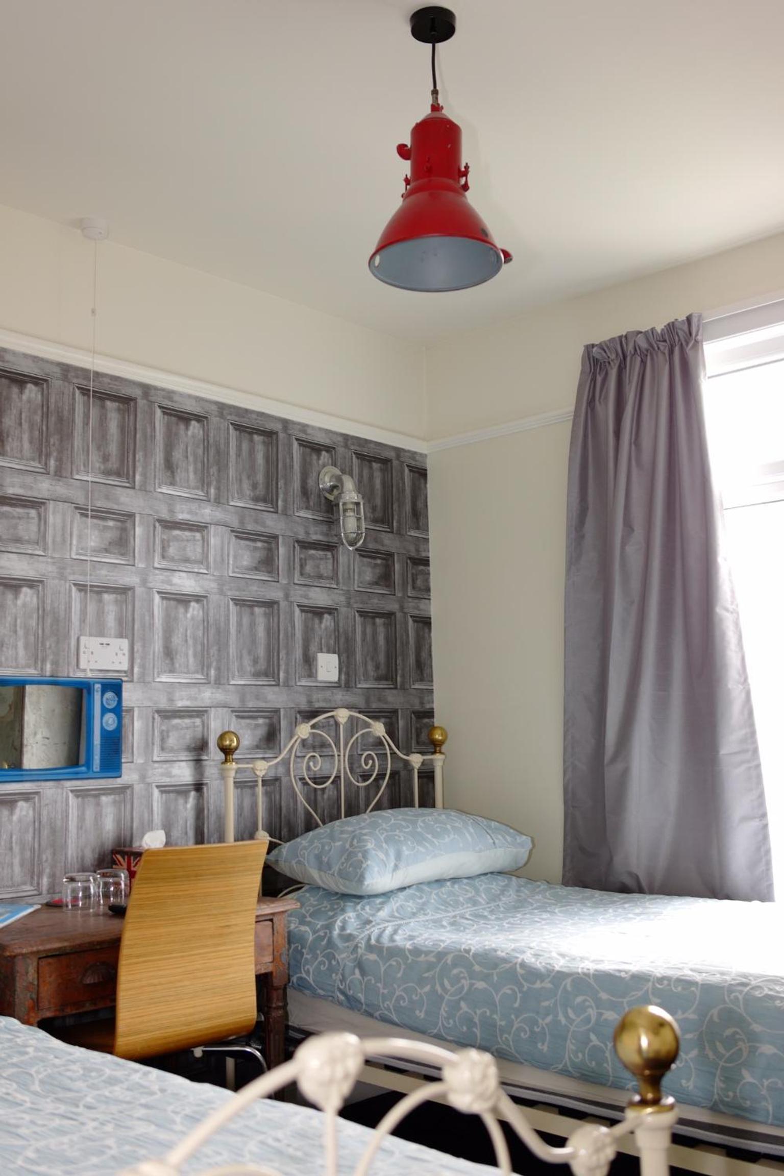 Standard Twin Room photo 2