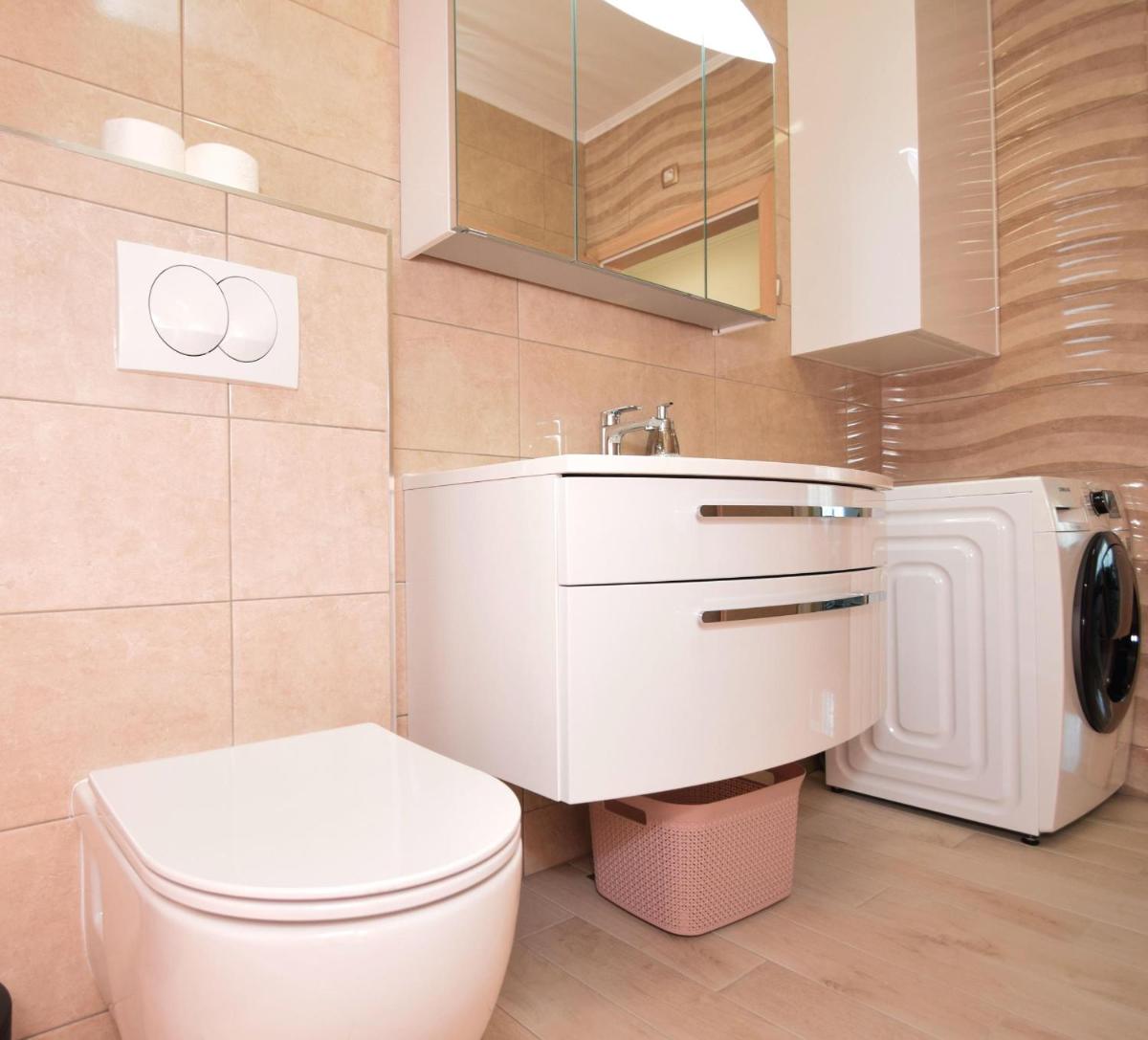 Deluxe Suite with Sea View photo 1