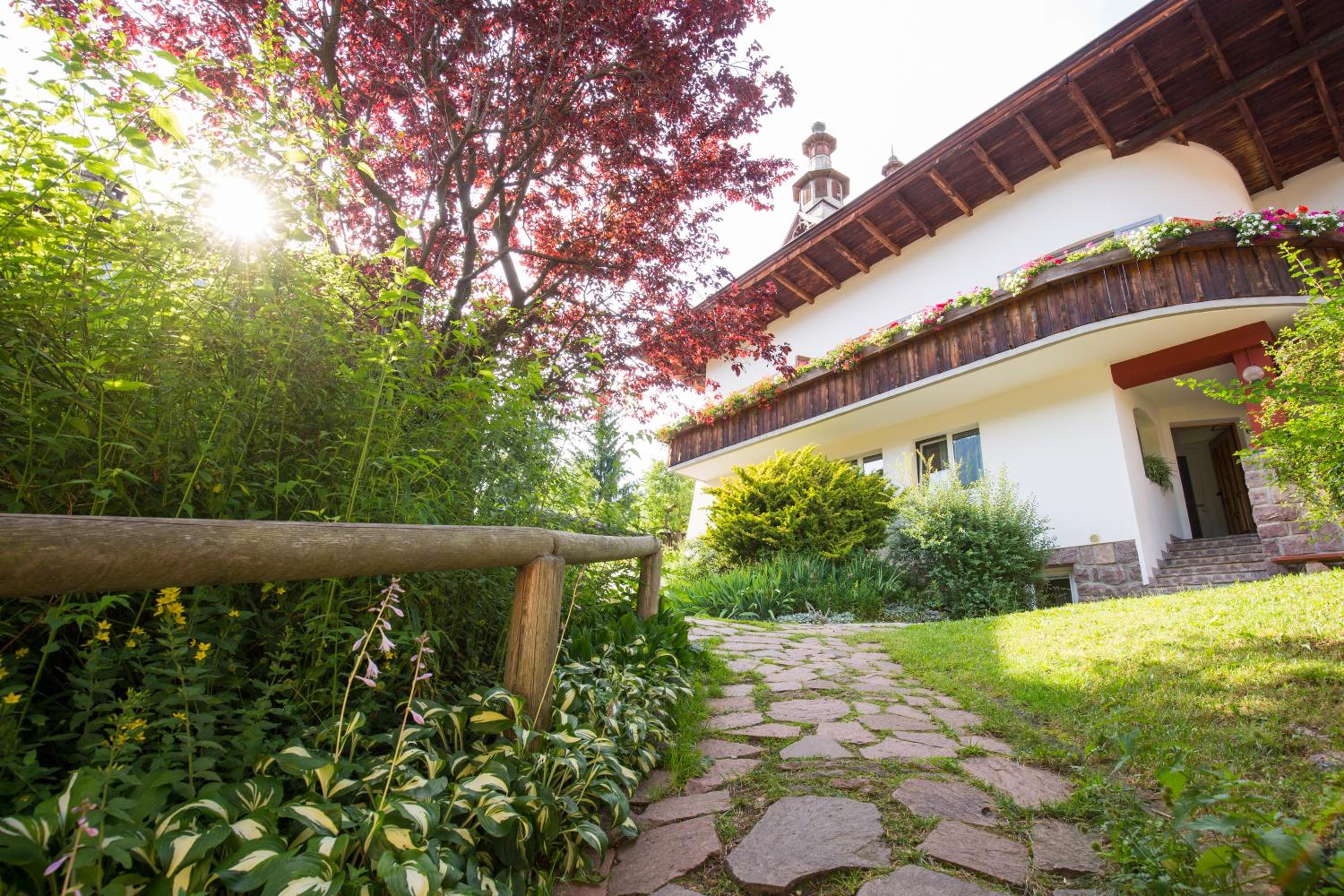 Five-Bedroom Chalet photo 2