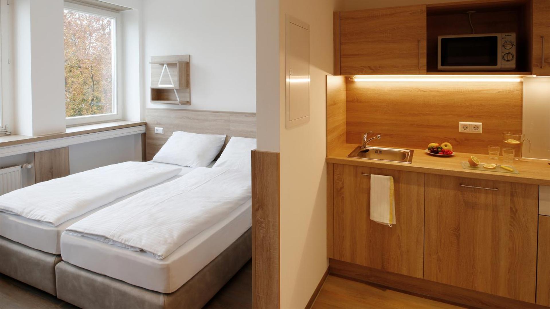 Double Room - Photo 3