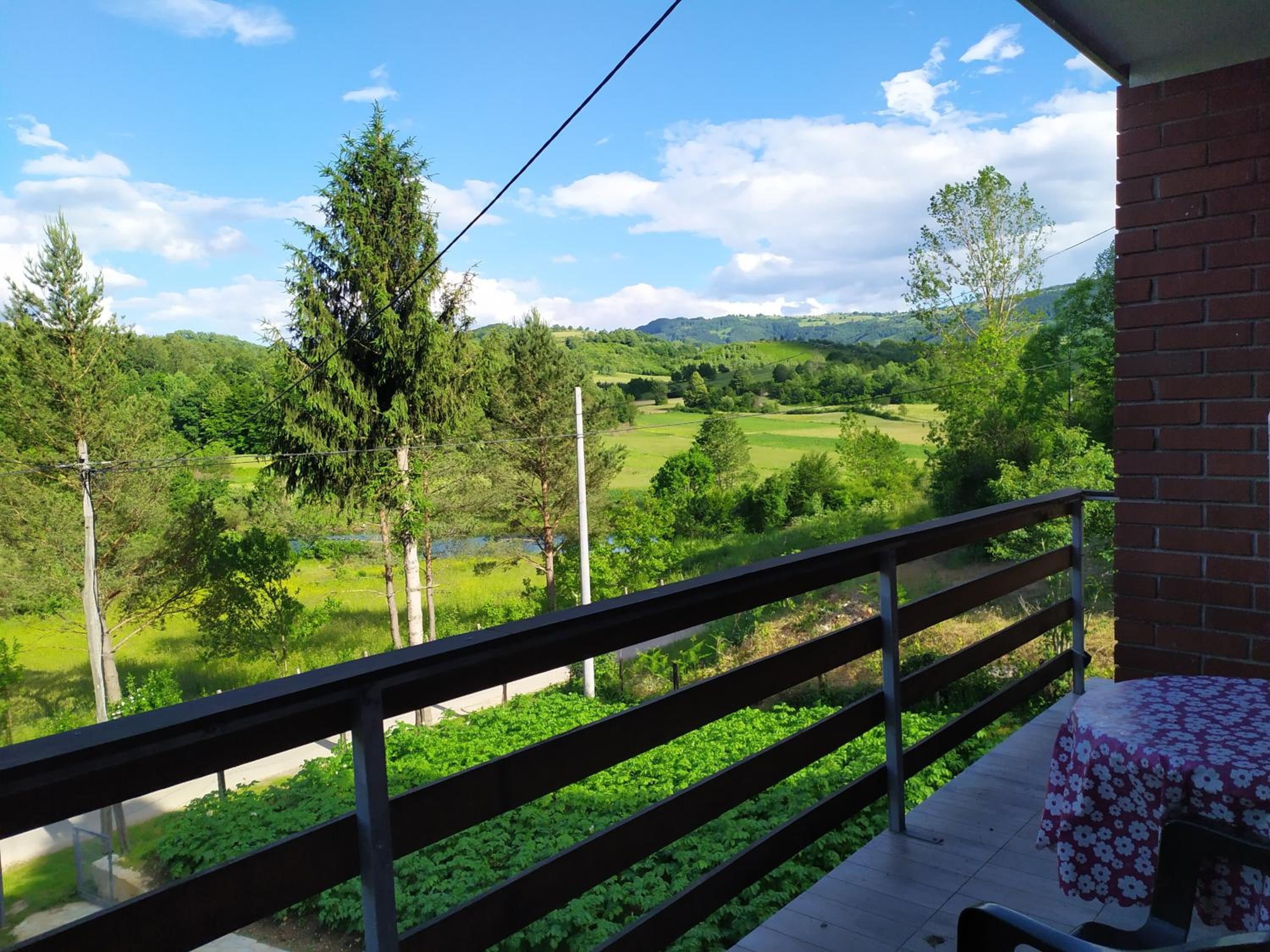 Apartment with Balcony photo 2