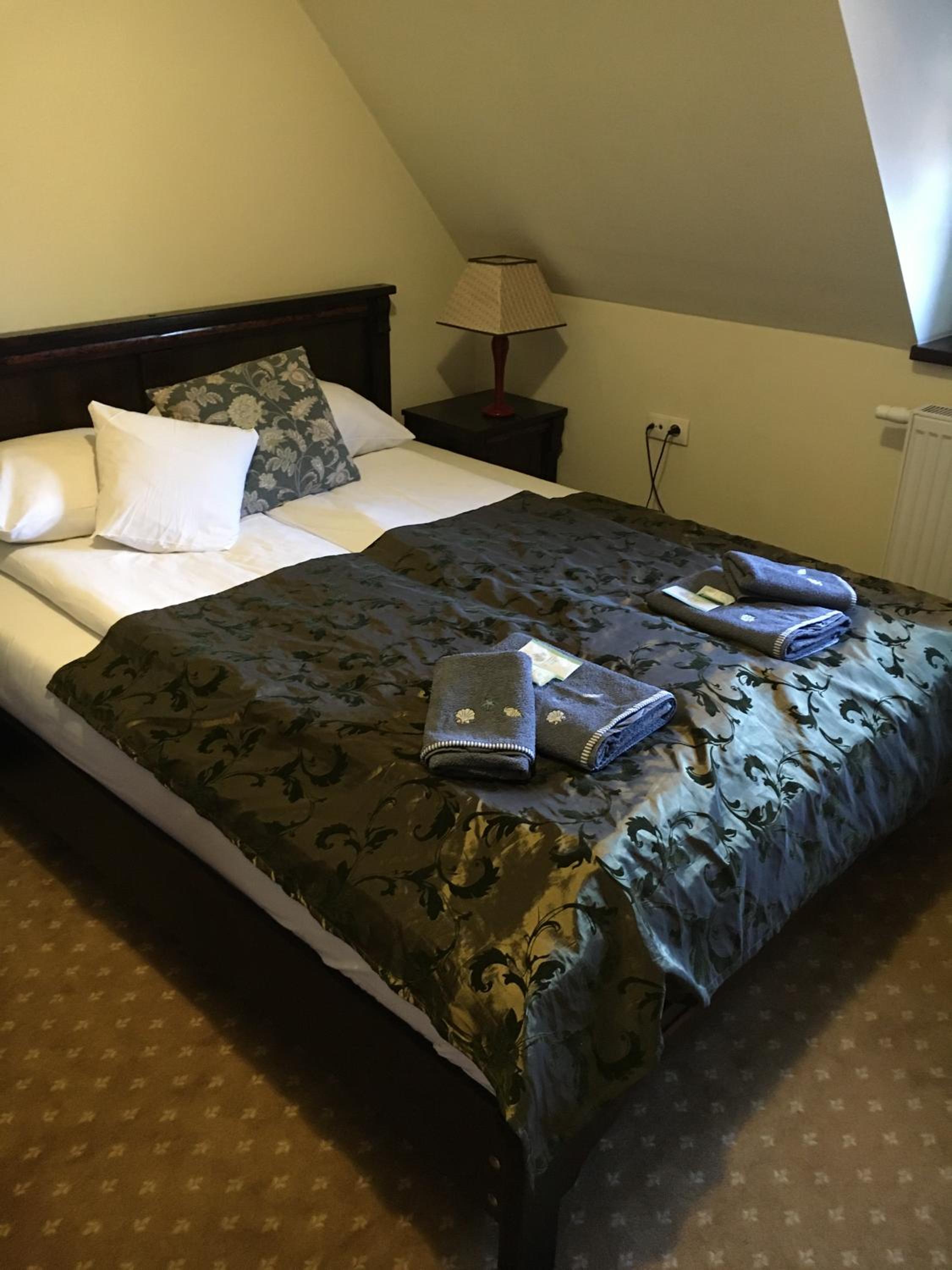 Double Room - Photo 2