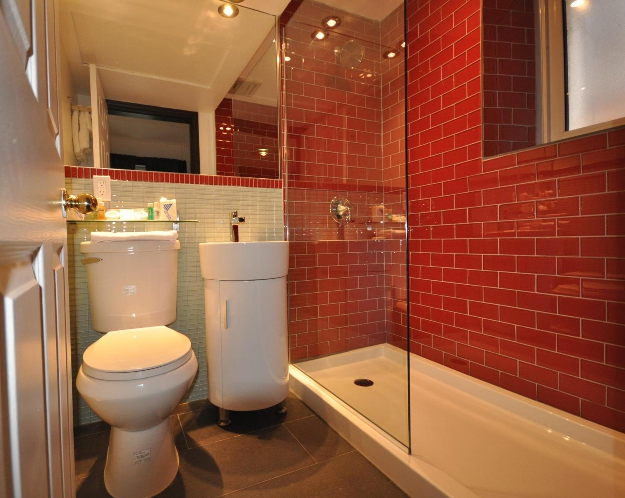 Superior Queen Room with Fireplace