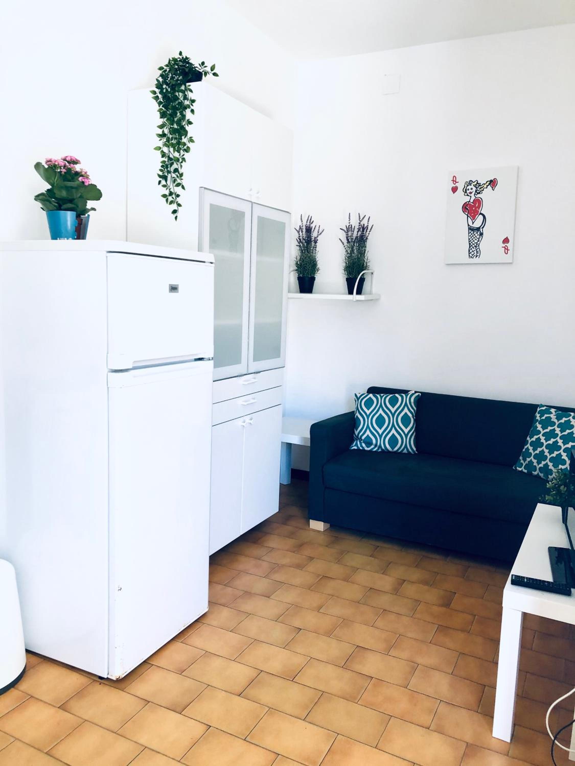 Apartment with Balcony photo 3