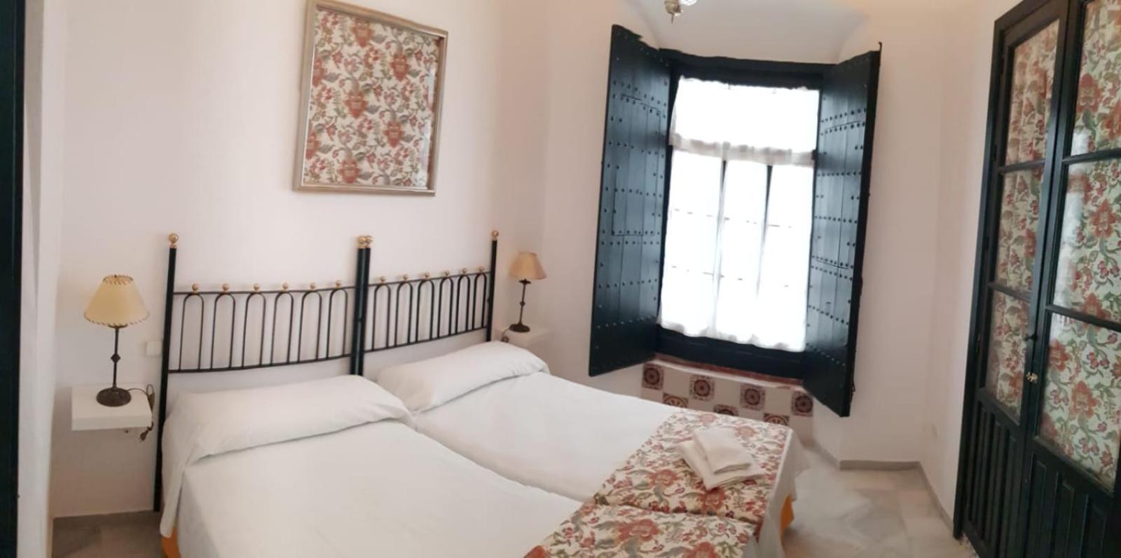 Three-Bedroom House - Photo 17
