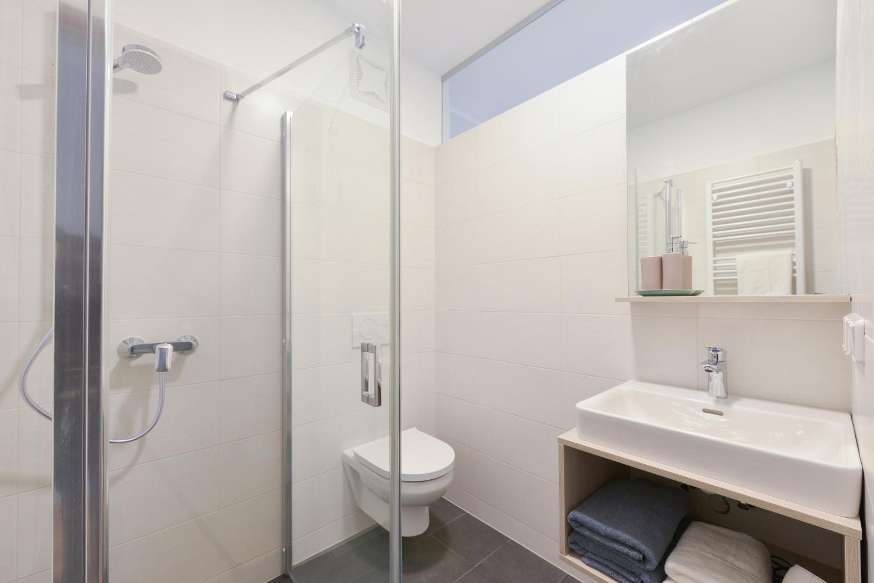 Double Room - Photo 2